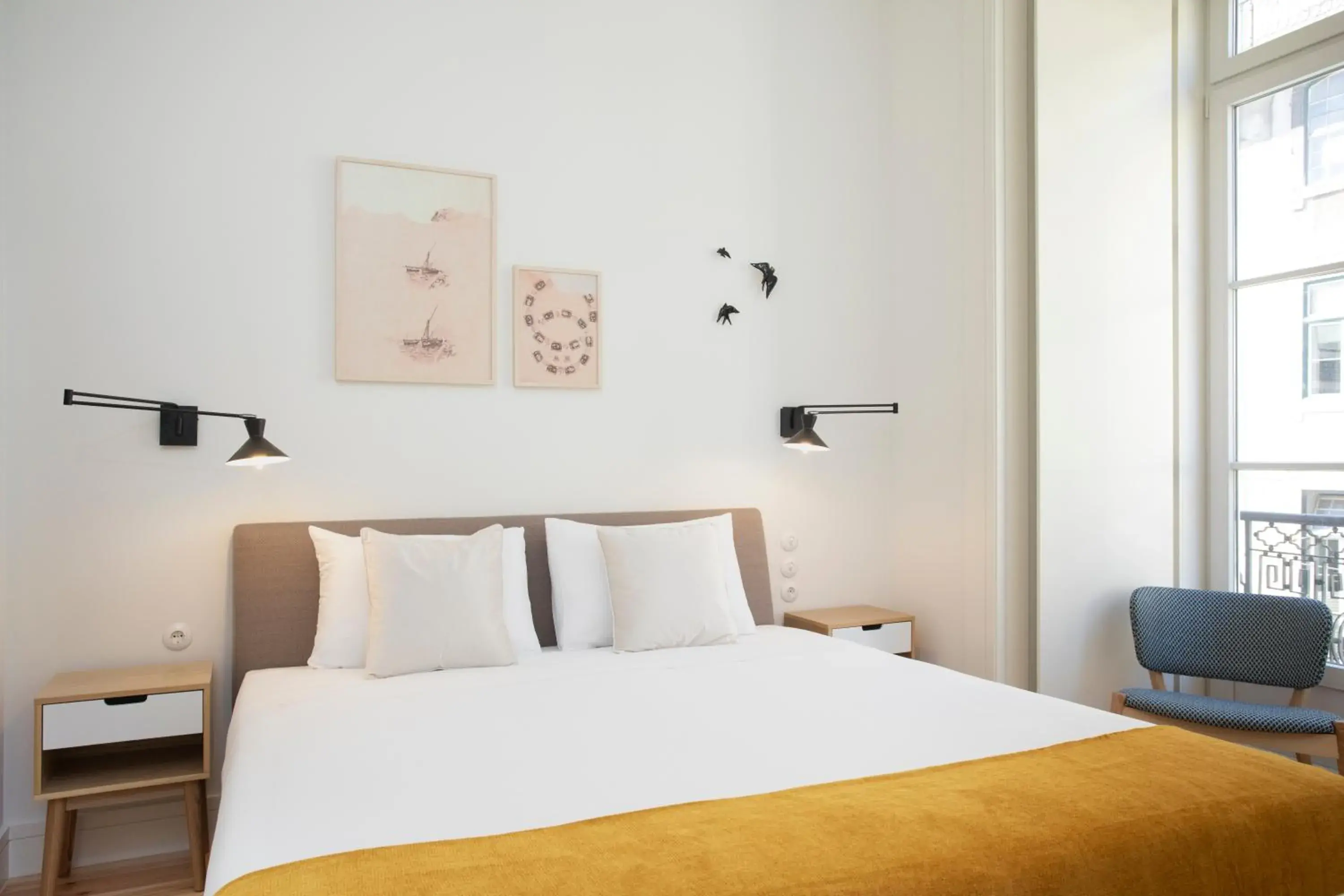 Bedroom, Bed in Montebelo Lisbon Downtown Apartments Bedroom, Bed in Montebelo Lisbon Downtown Apartments