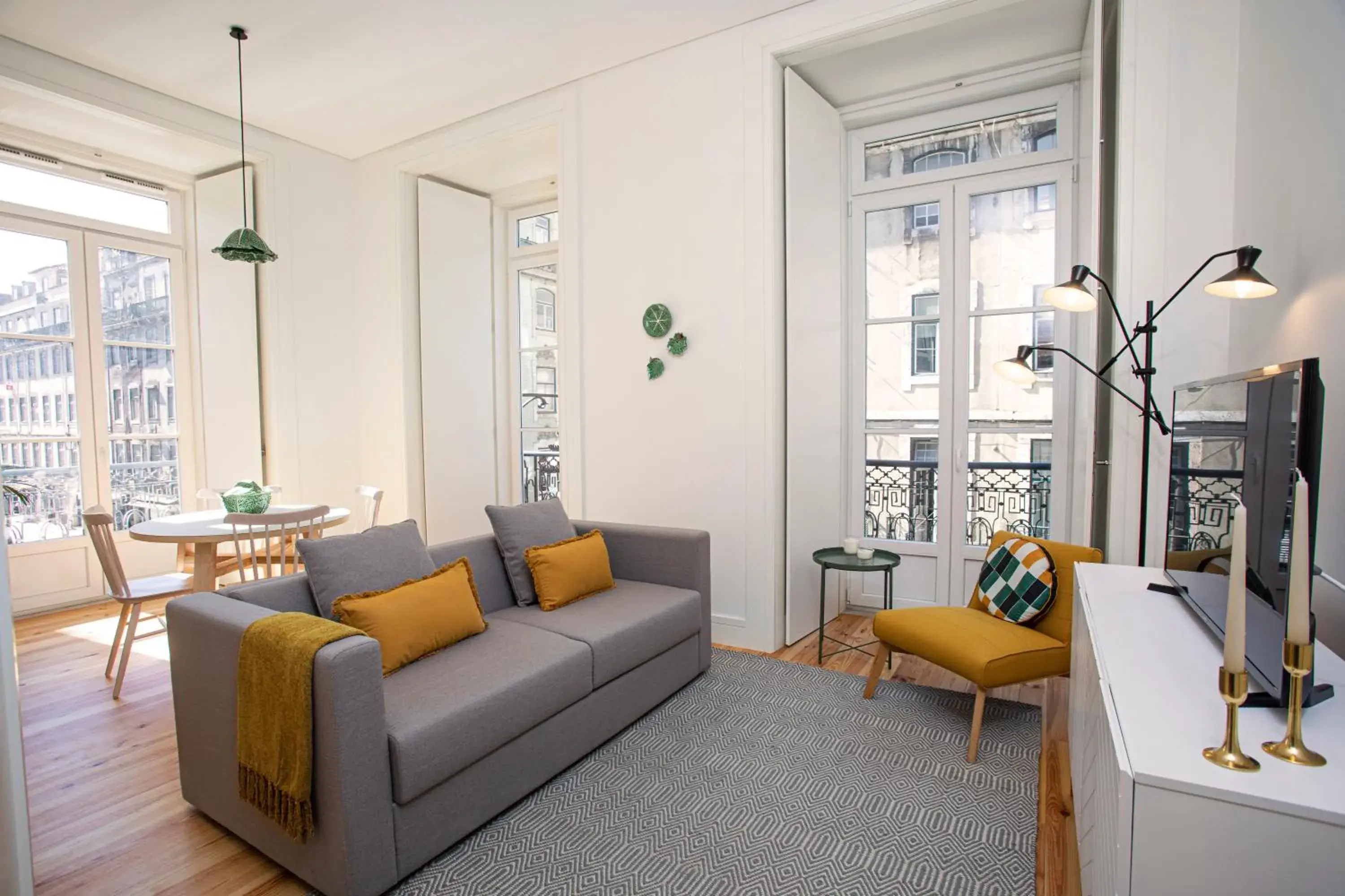 Living room in Montebelo Lisbon Downtown Apartments Living room in Montebelo Lisbon Downtown Apartments