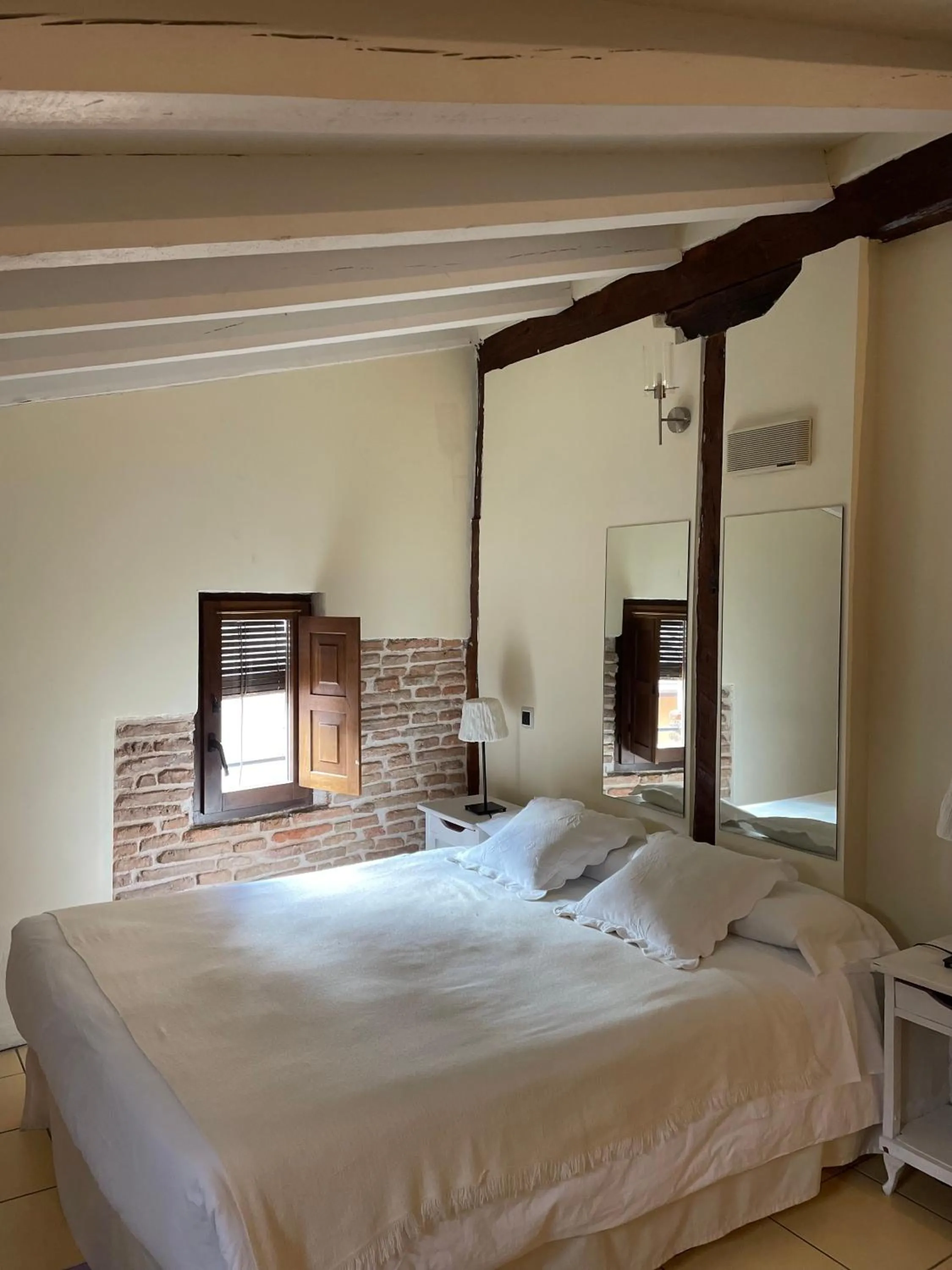 Bed in Hotel Rural El Zaguán