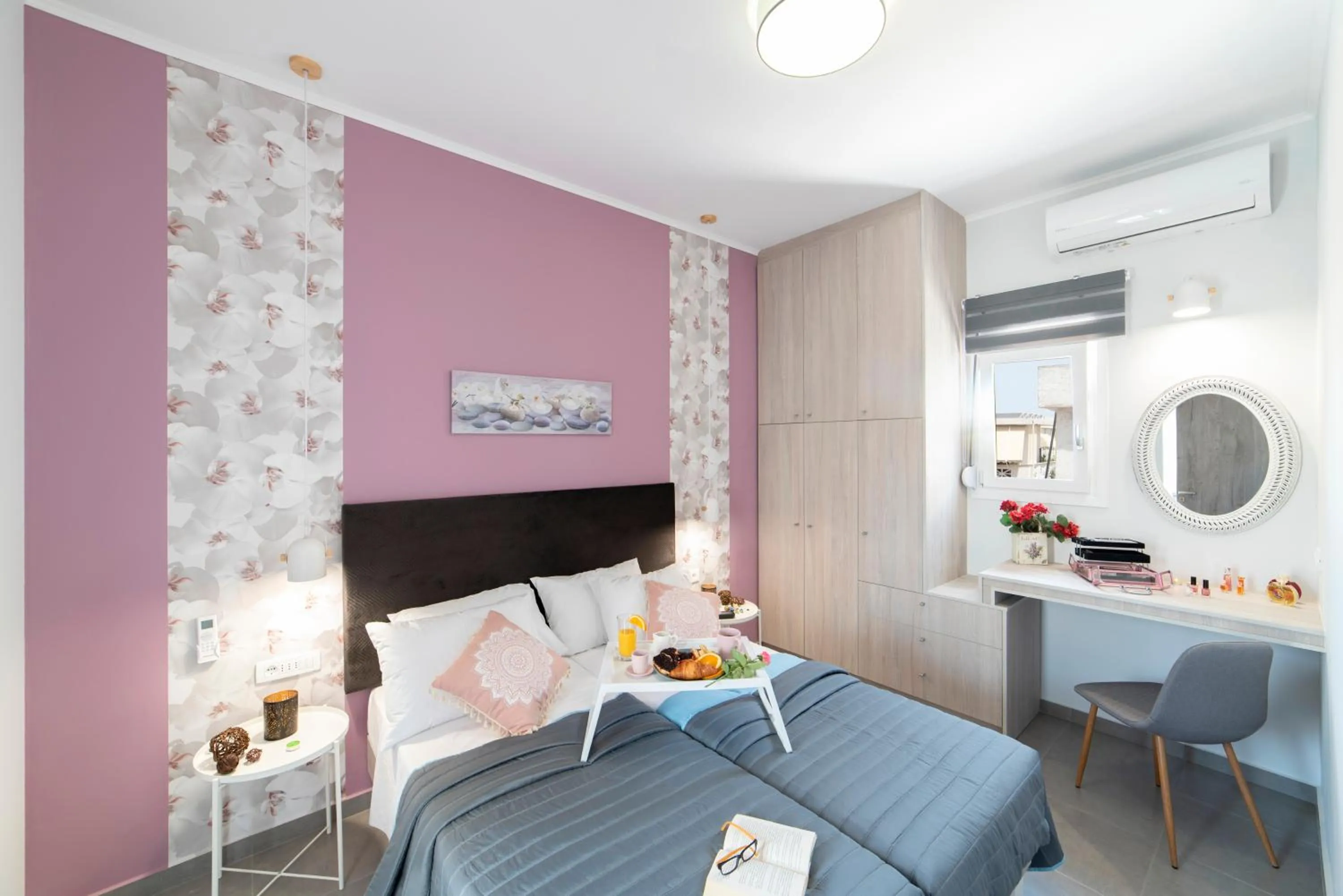 Bedroom in Chania Design Suites