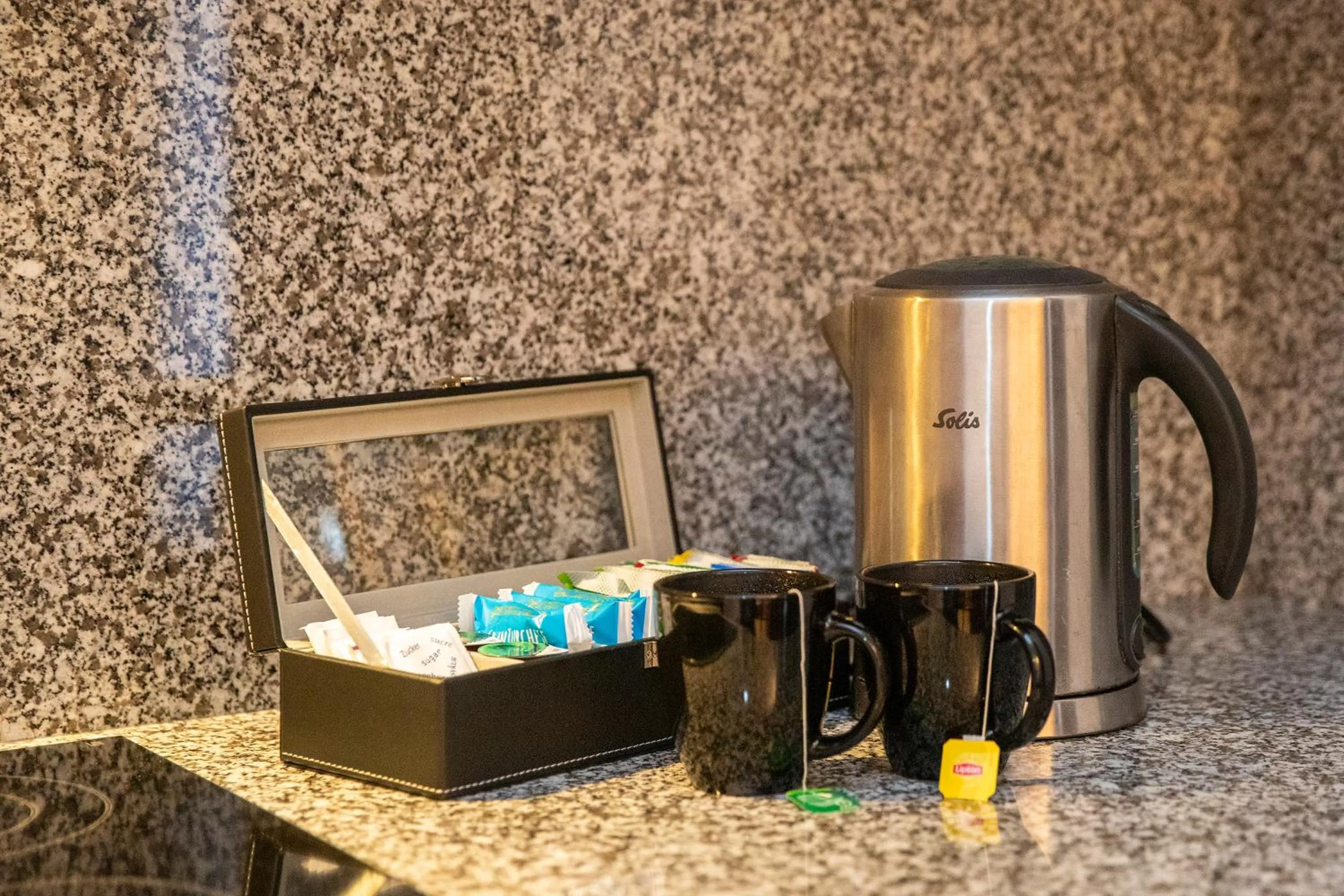 Coffee/tea facilities in Rigiblick am See