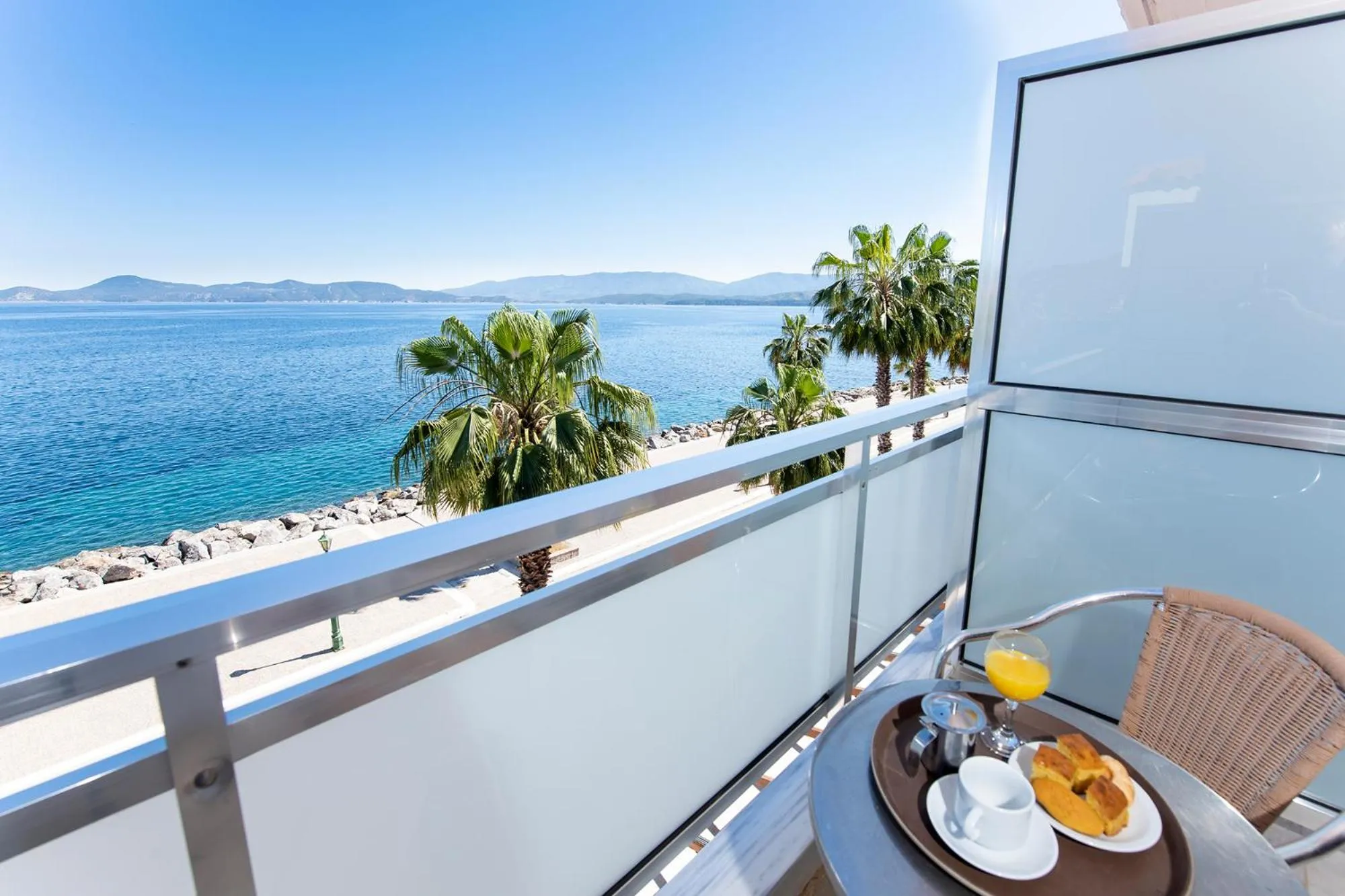 Balcony/Terrace in Avra Hotel