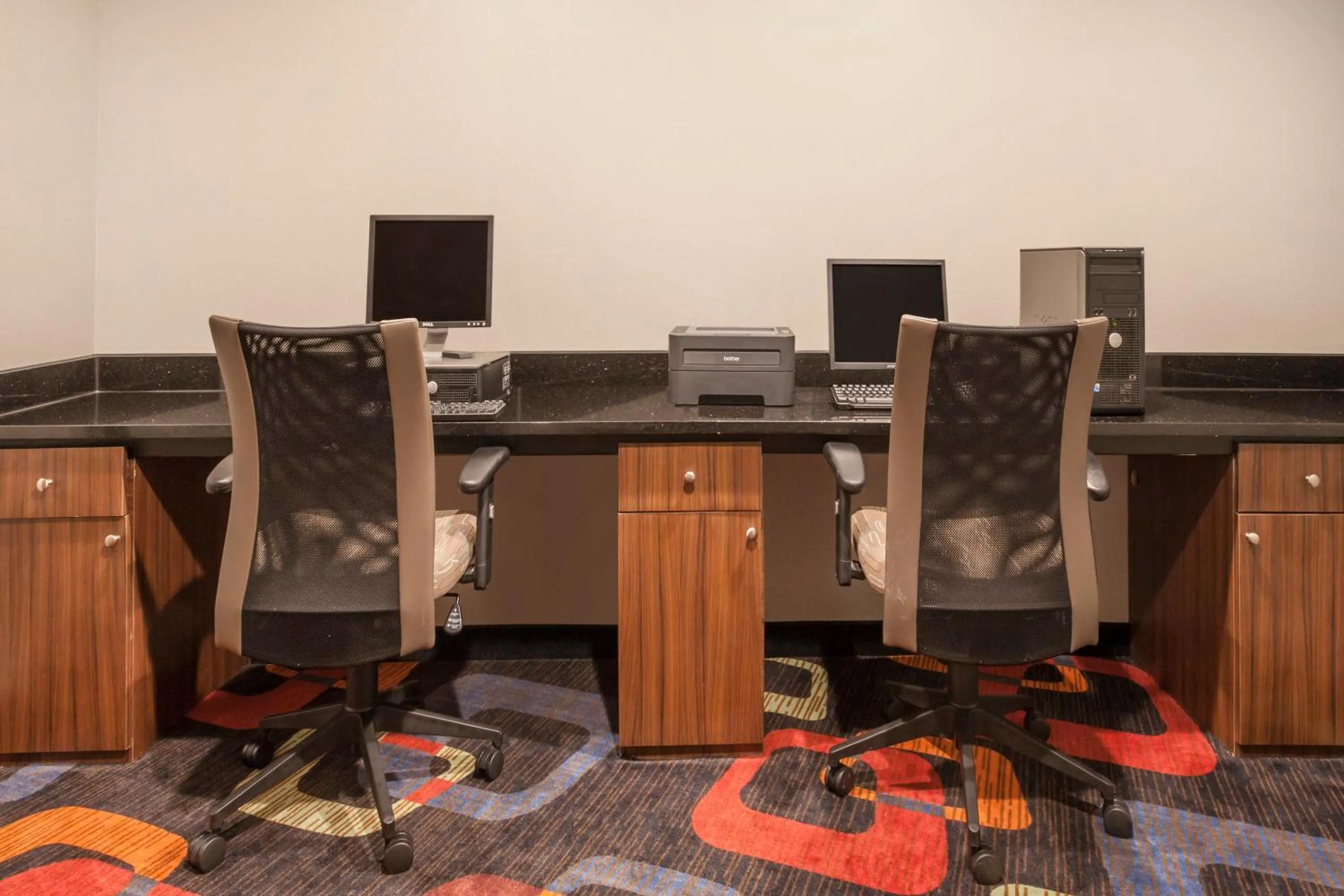 Business facilities in Days Inn by Wyndham Woodbury Long Island