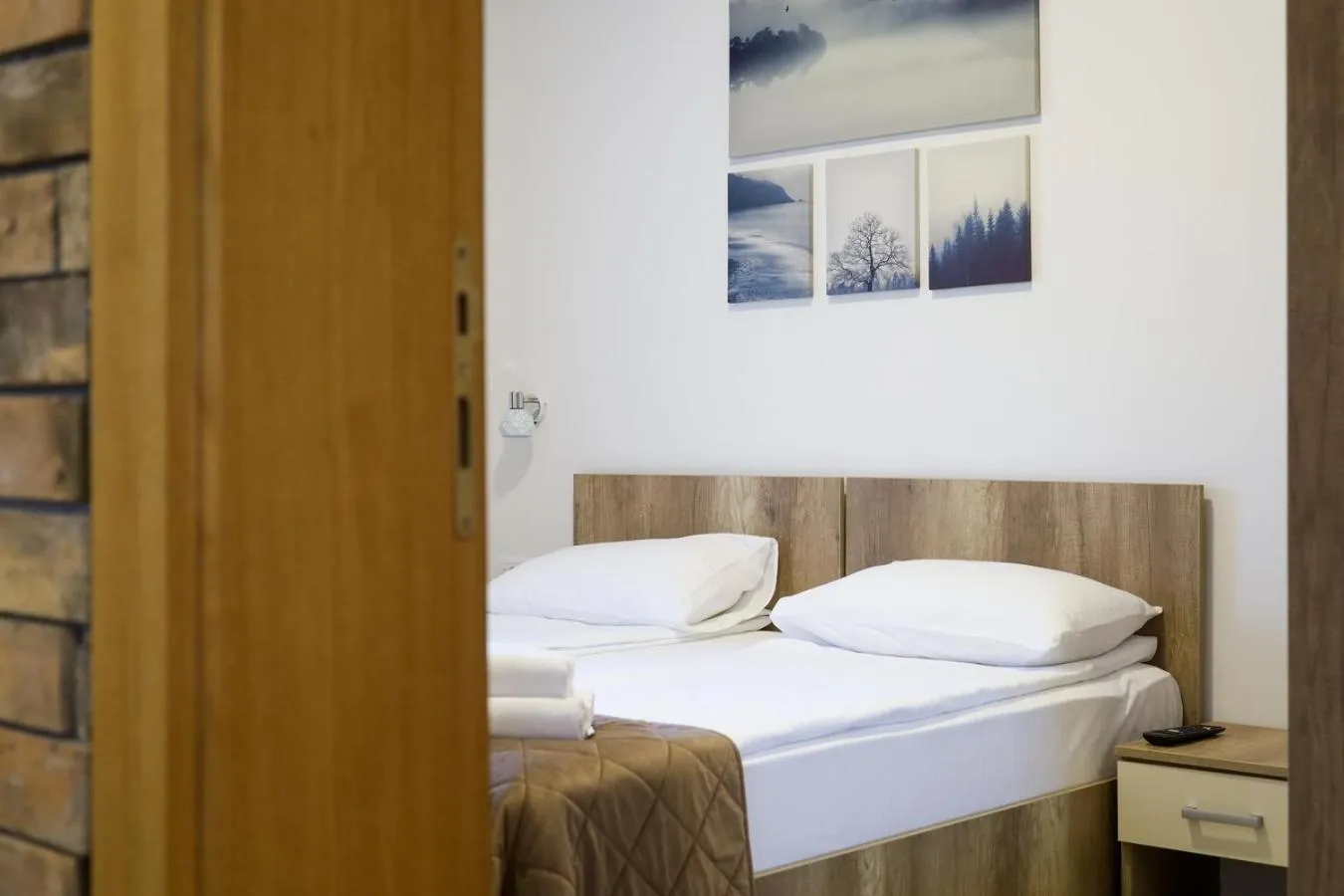 Bedroom, Bed in All Seasons Residence