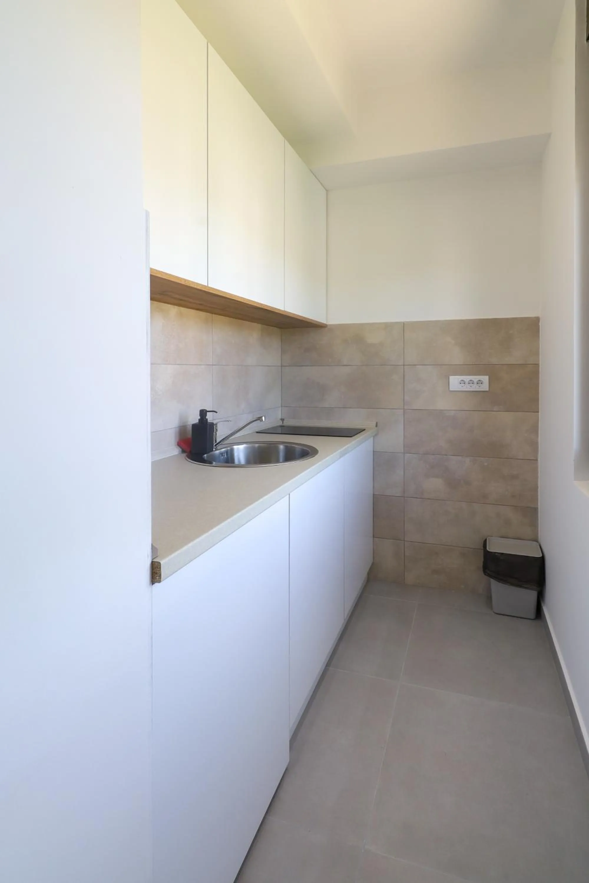 Kitchen or kitchenette in All Seasons Residence