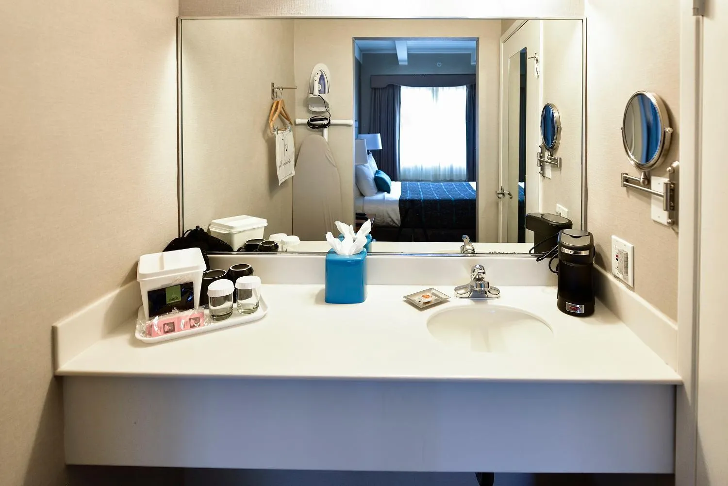 Bathroom in City Center Inn and Suites