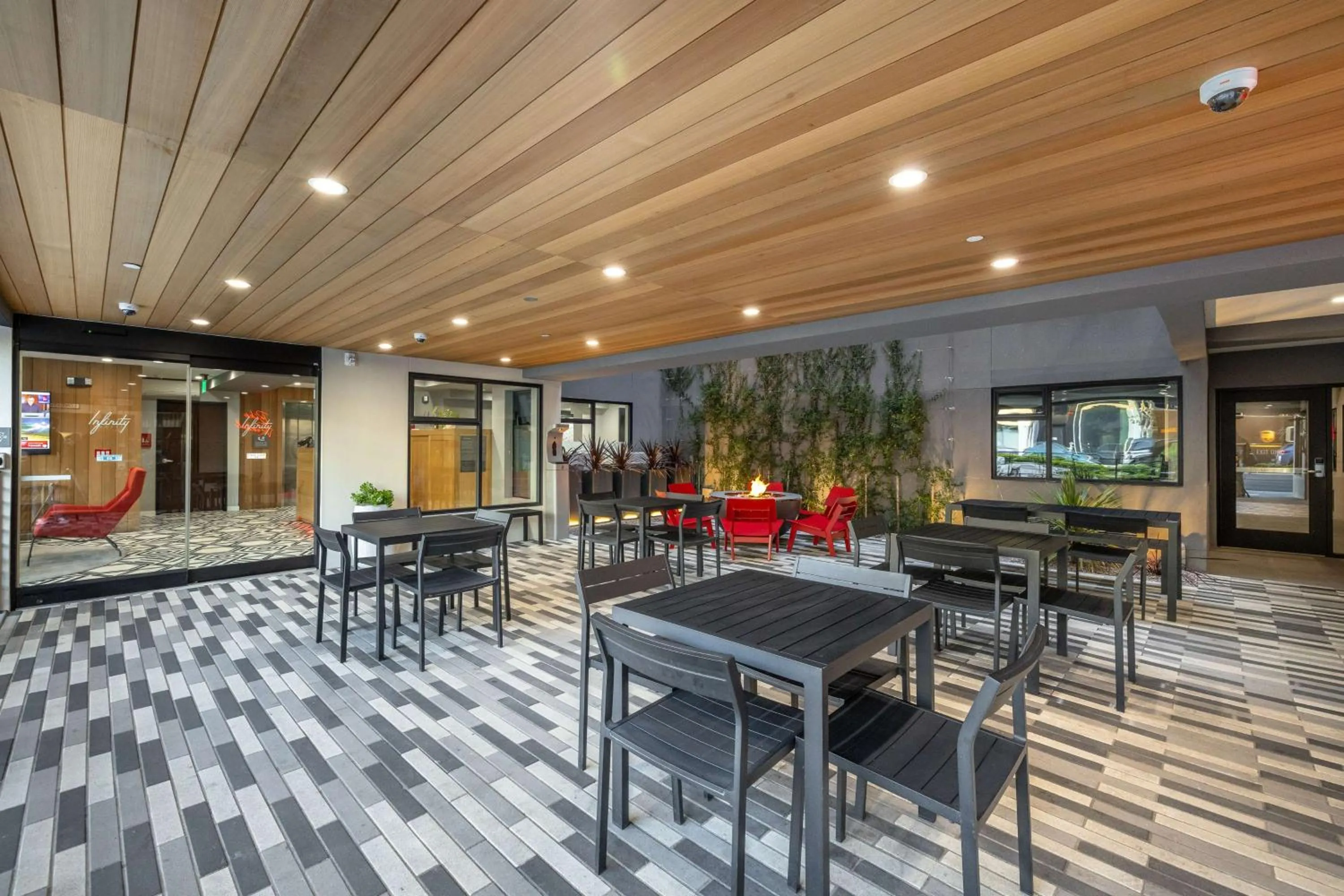 Patio in Infinity Hotel San Francisco, Tapestry Collection by Hilton