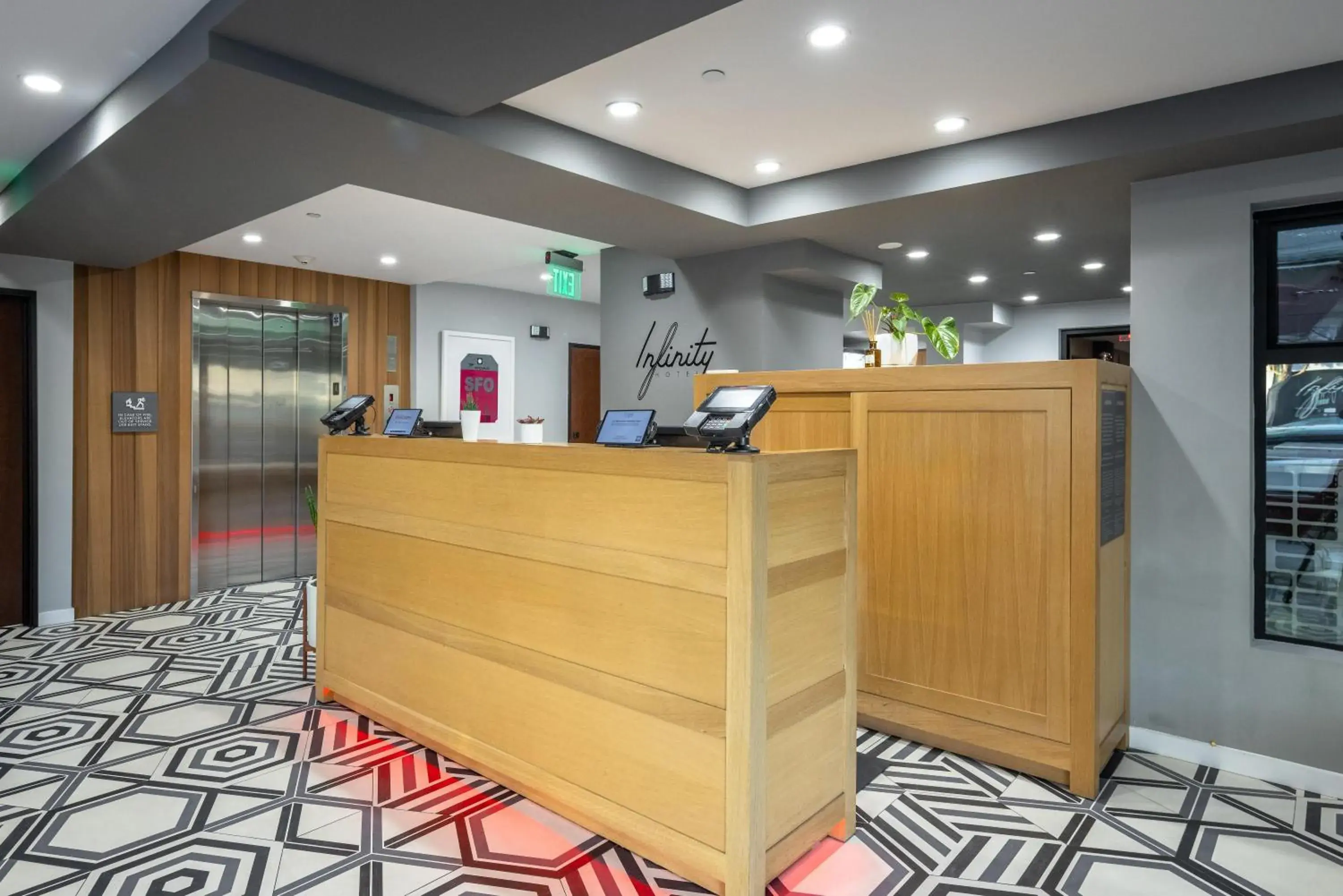Lobby or reception in Infinity Hotel San Francisco, Tapestry Collection by Hilton Lobby or reception in Infinity Hotel San Francisco, Tapestry Collection by Hilton