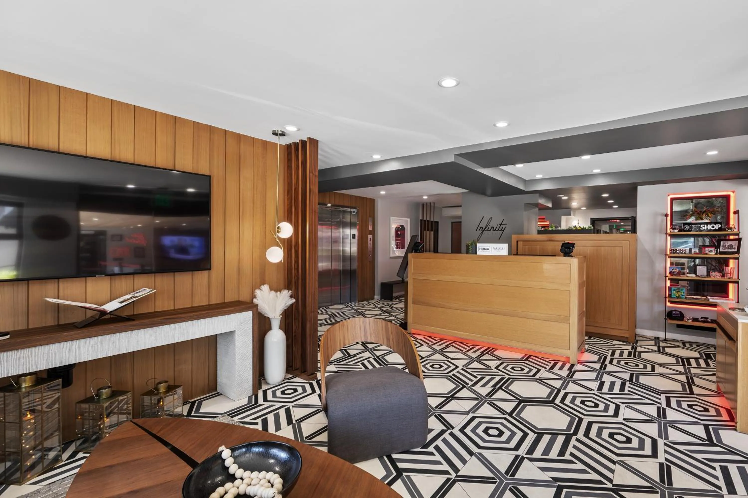 Lobby or reception in Infinity Hotel San Francisco, Tapestry Collection by Hilton