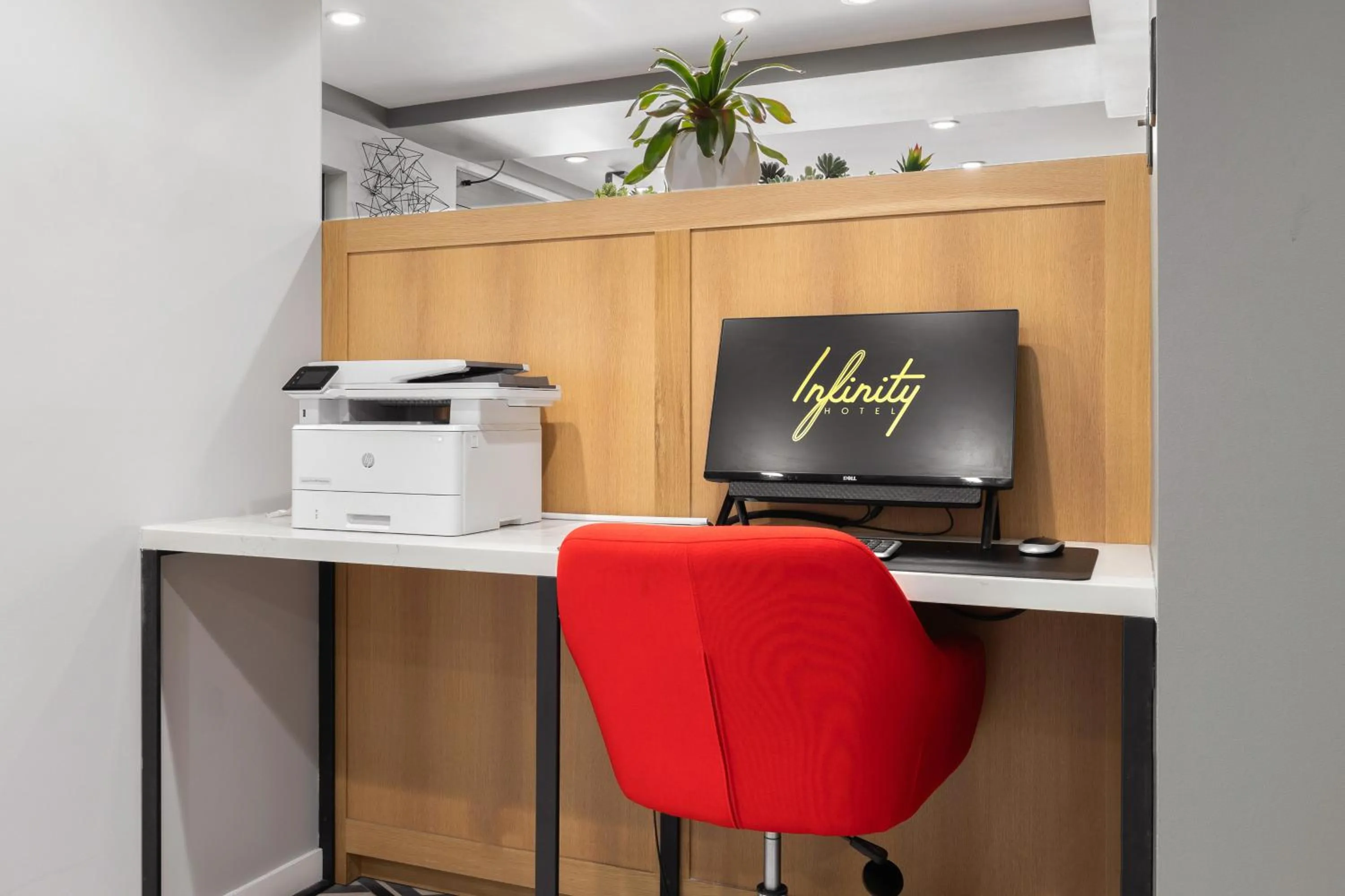 Business facilities in Infinity Hotel San Francisco, Tapestry Collection by Hilton