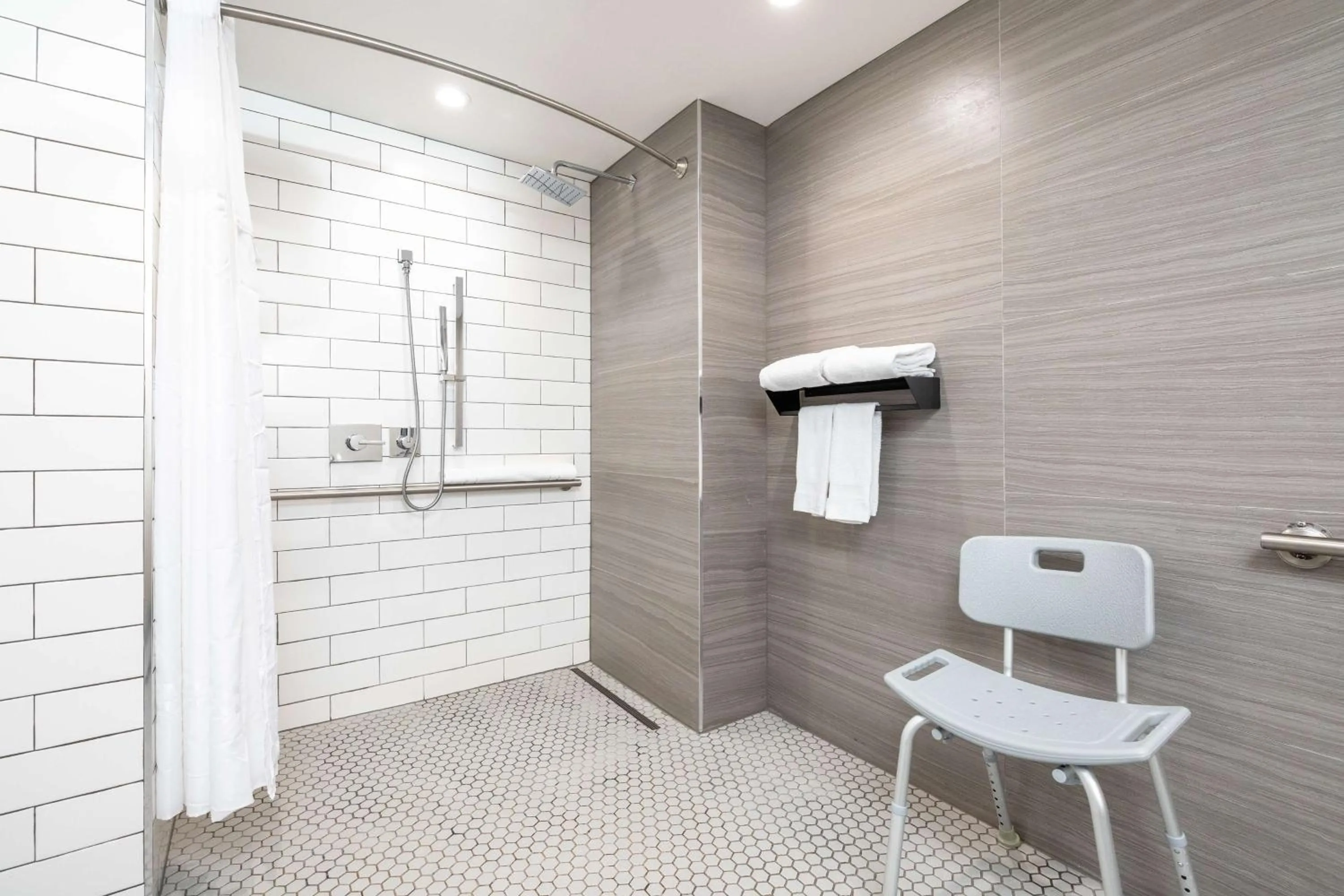 Bathroom in Infinity Hotel San Francisco, Tapestry Collection by Hilton