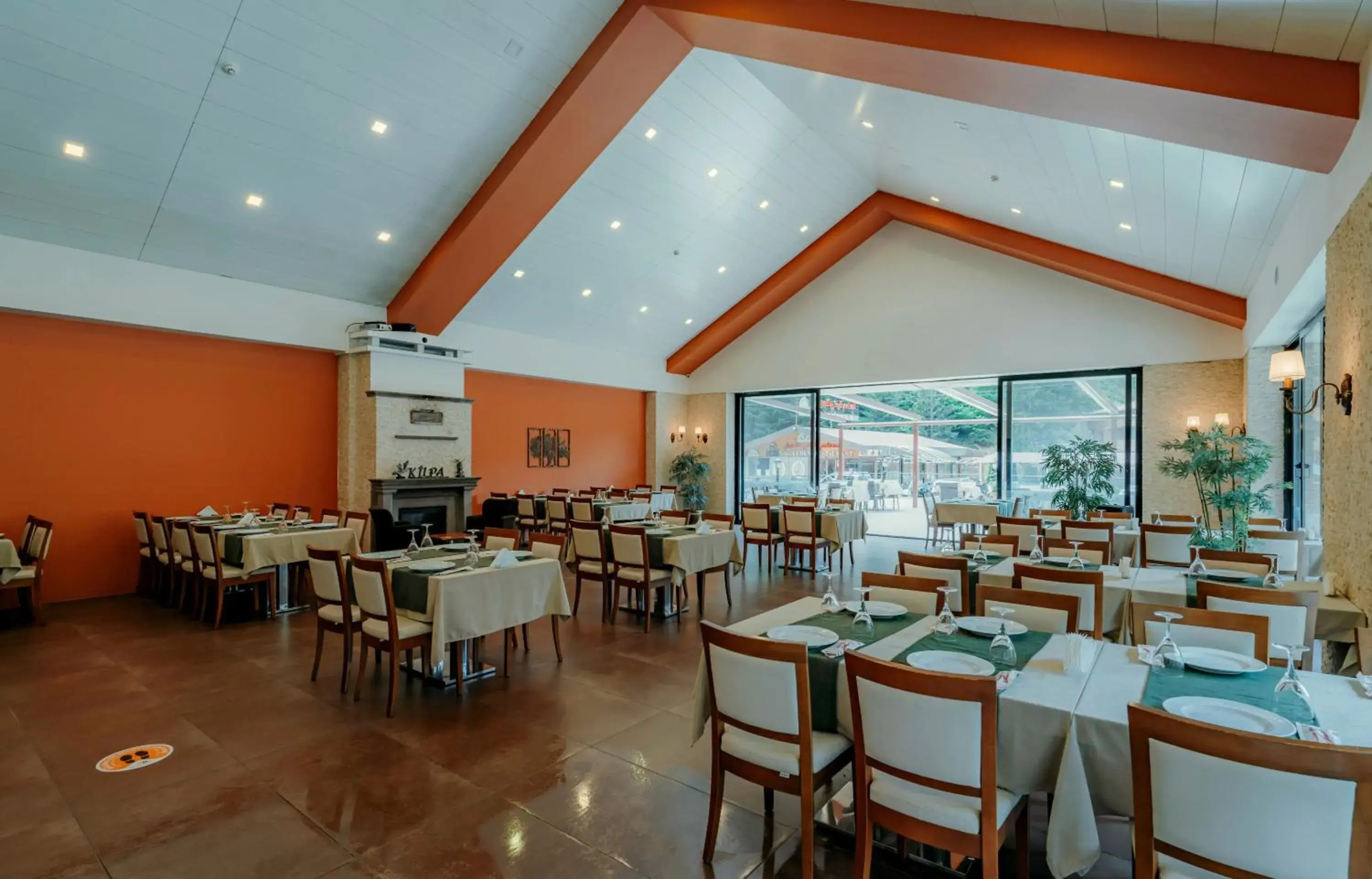 Restaurant/places to eat in Kilpa Hotel Restaurant/places to eat in Kilpa Hotel