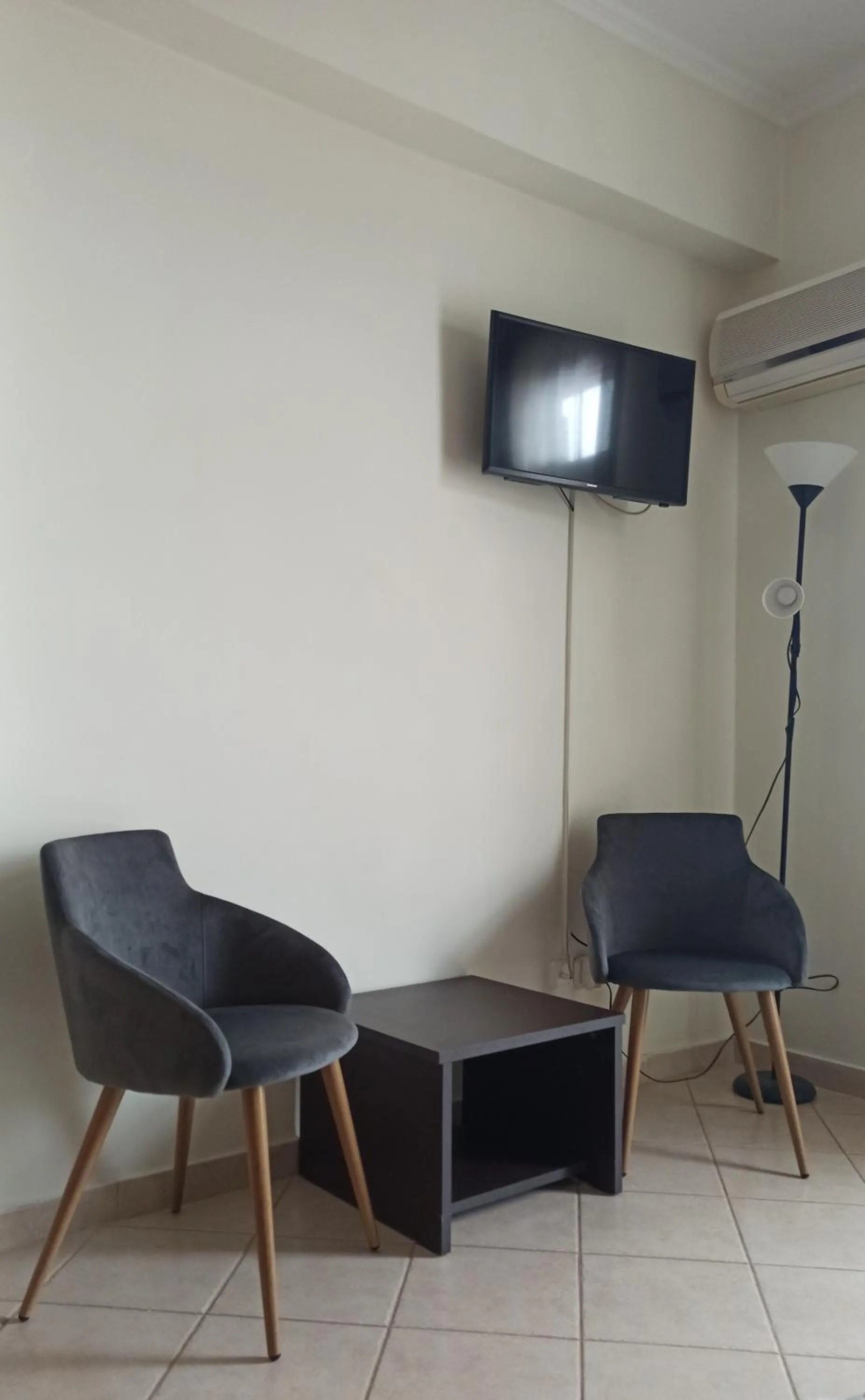 TV and multimedia in To Kastro