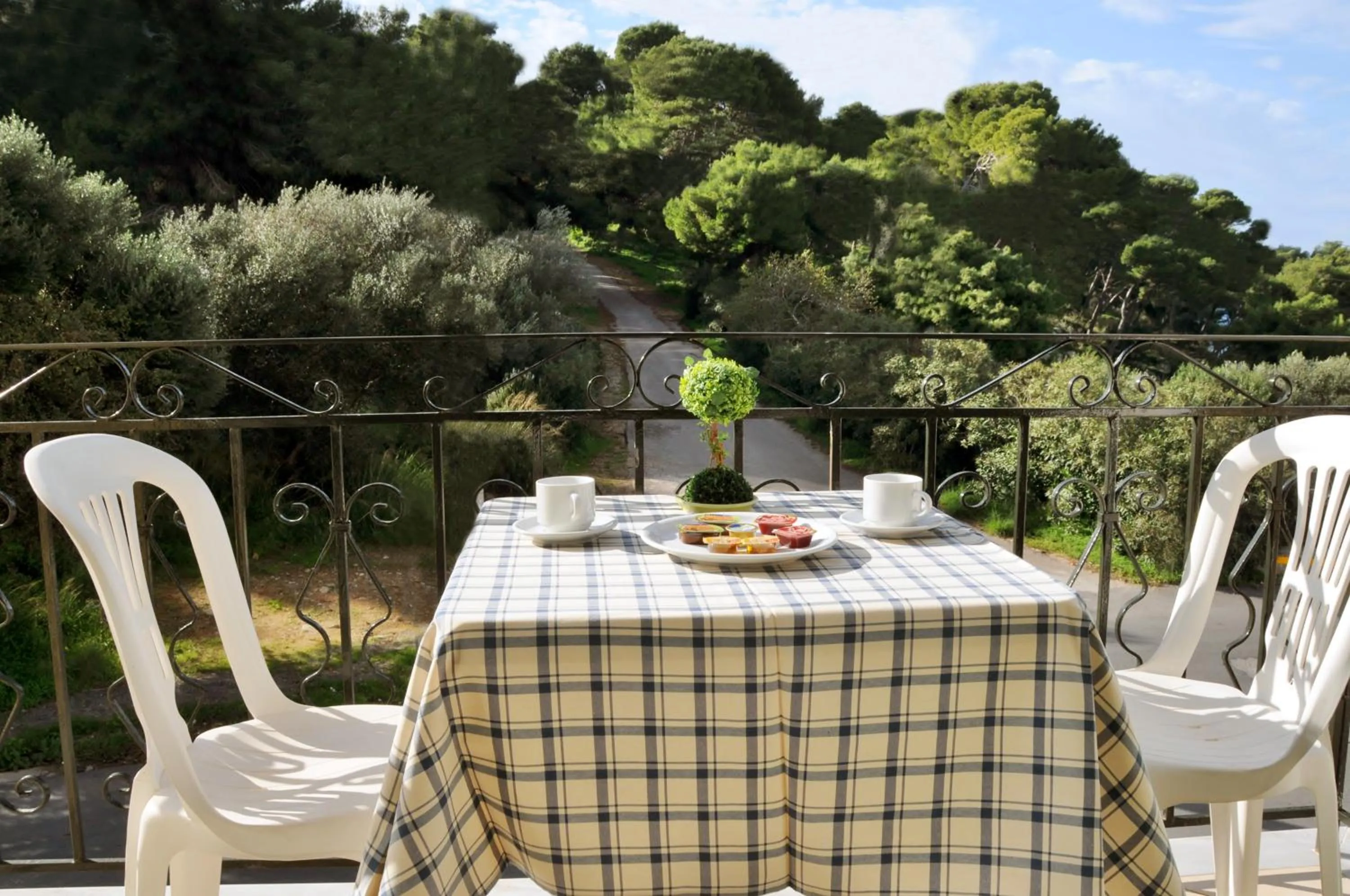 Natural landscape in To Kastro