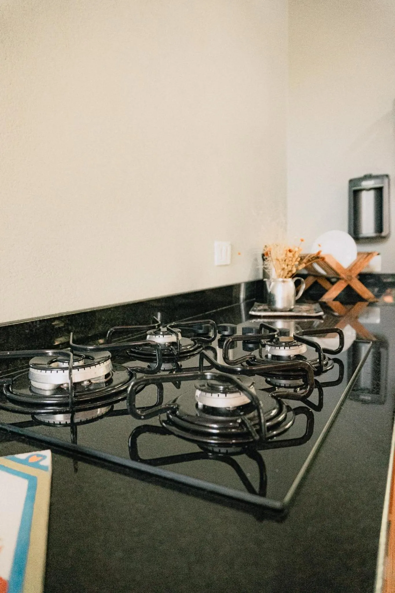 Kitchen or kitchenette in Casa no Sul de Ilhabela