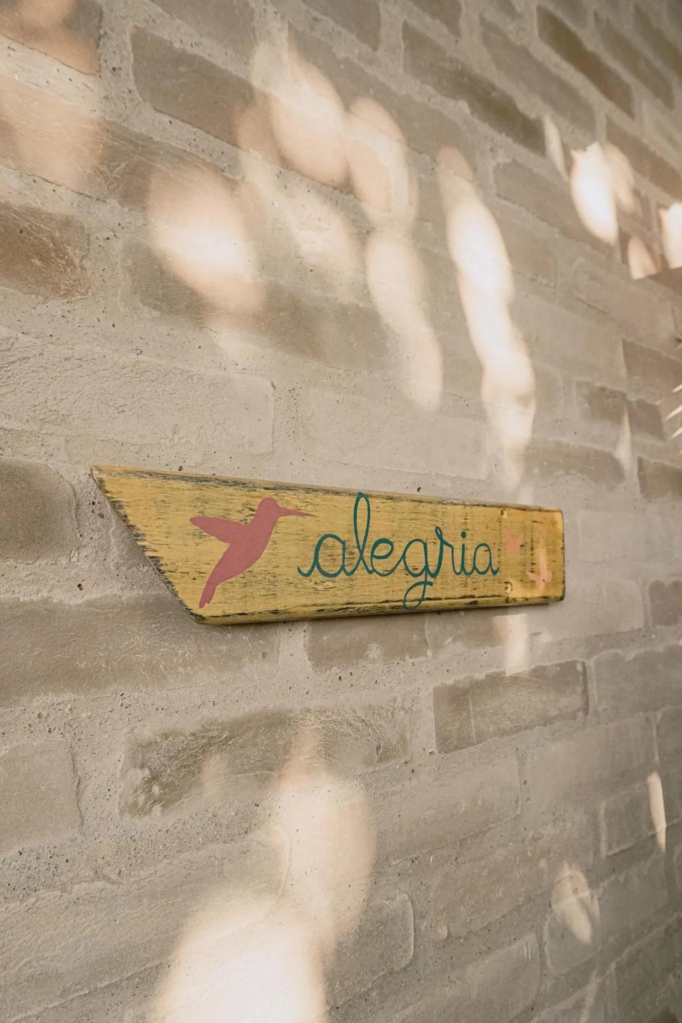 Property logo or sign in Casa no Sul de Ilhabela