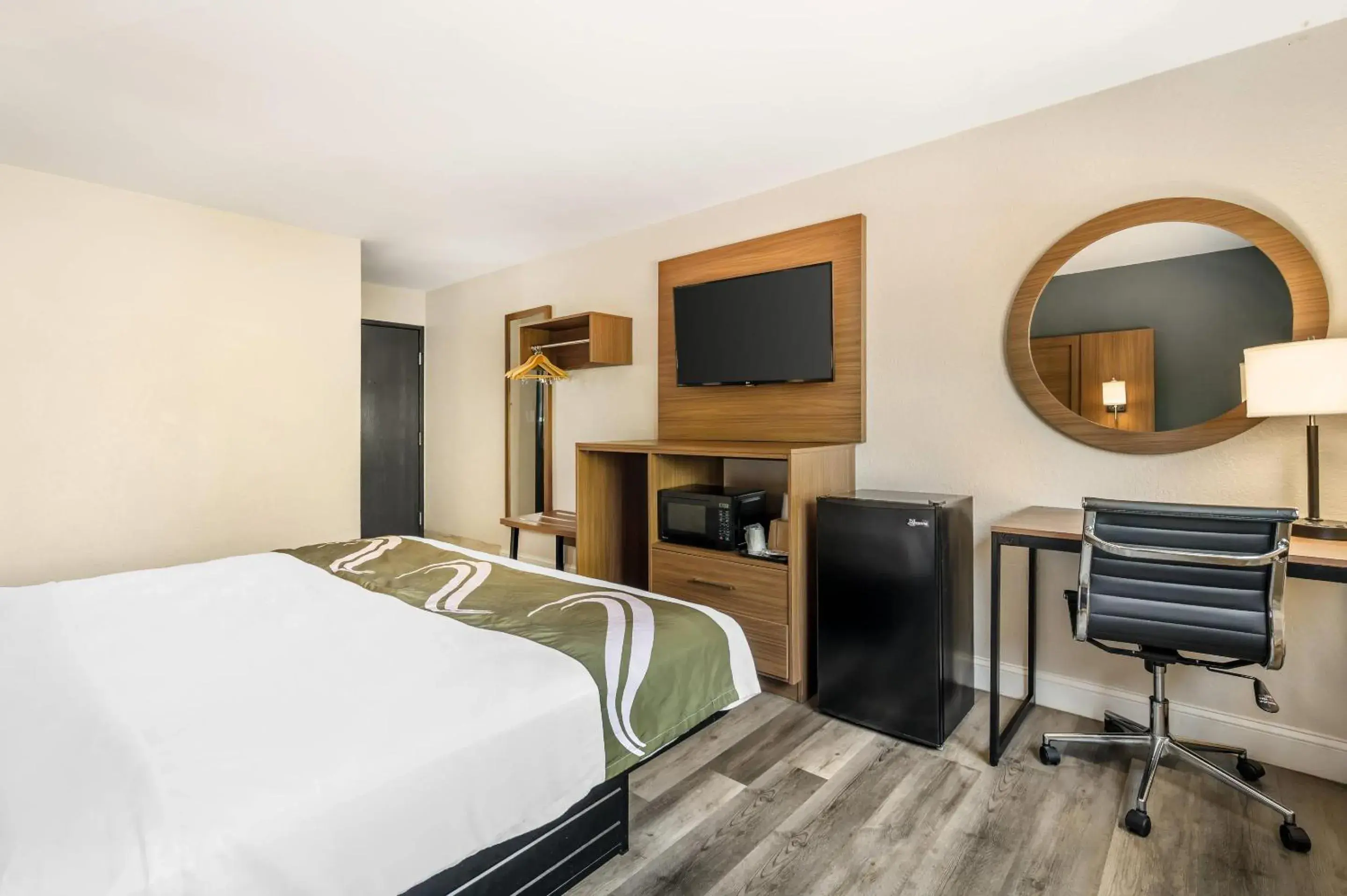 Bedroom, Bed in Quality Inn Chesapeake Bedroom, Bed in Quality Inn Chesapeake