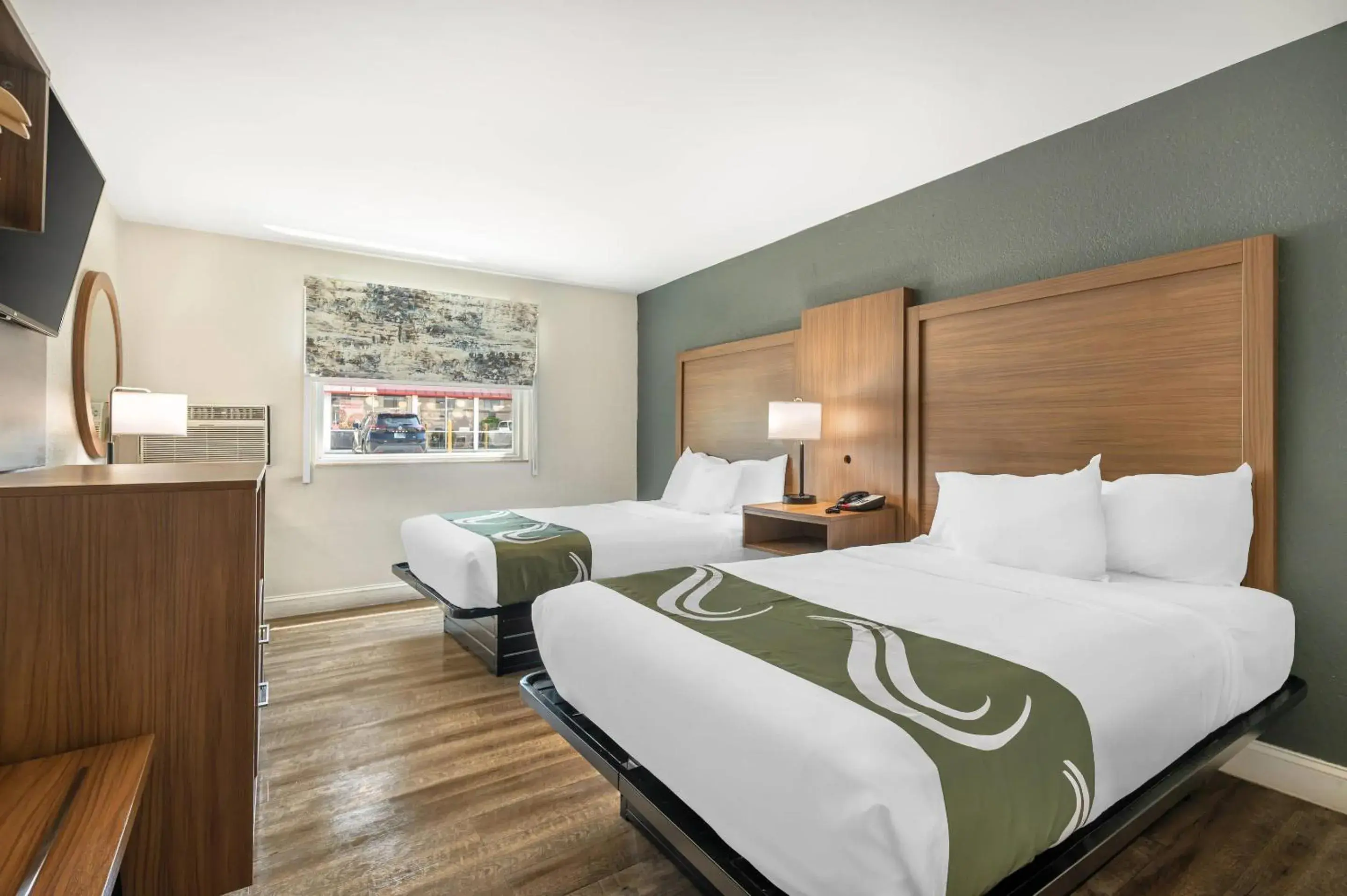 Bedroom, Bed in Quality Inn Chesapeake Bedroom, Bed in Quality Inn Chesapeake