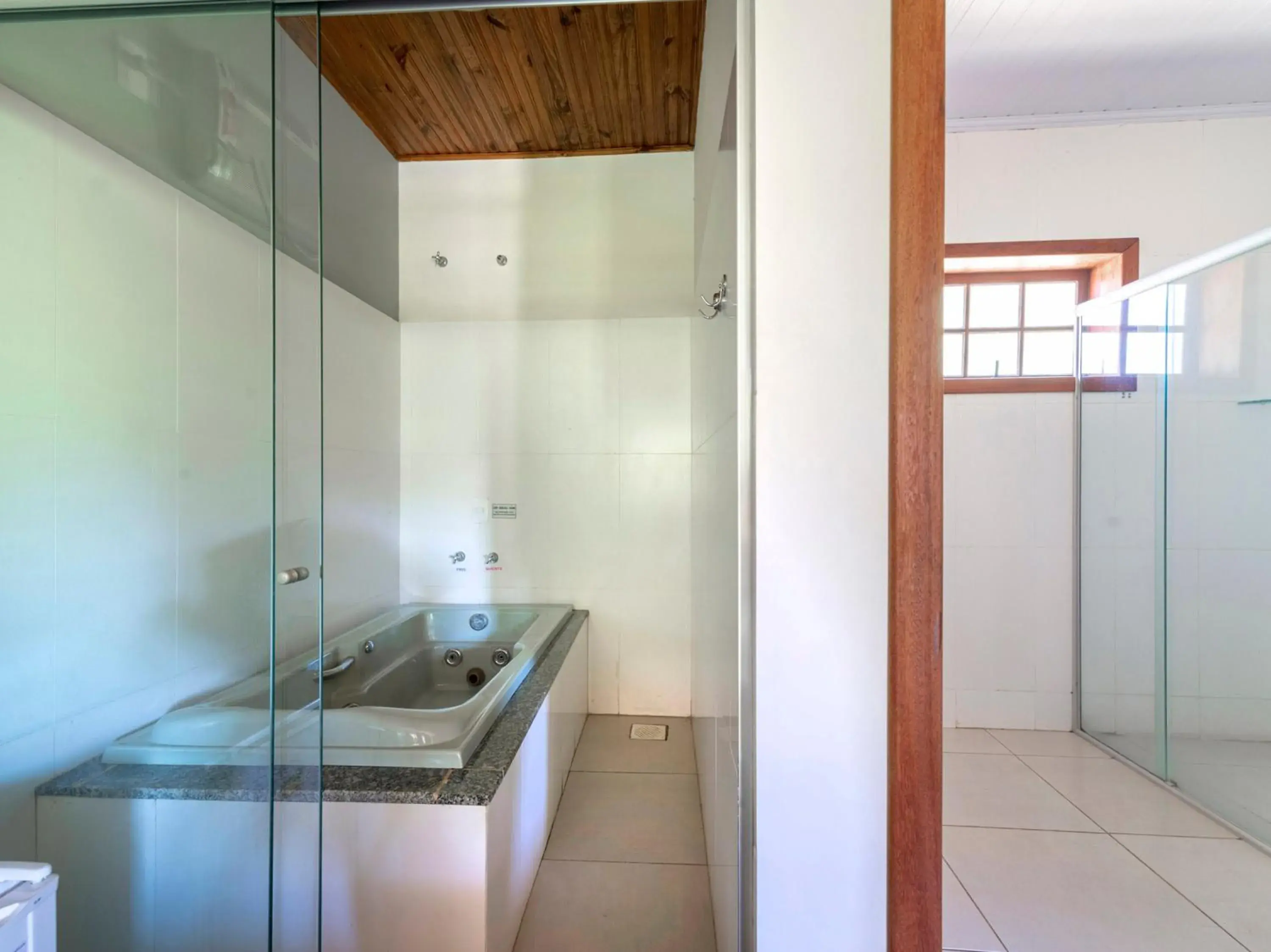 Deluxe Double Room with Spa Bath - single occupancy in Hotel Fazenda Morada Do Imperador Deluxe Double Room with Spa Bath - single occupancy in Hotel Fazenda Morada Do Imperador