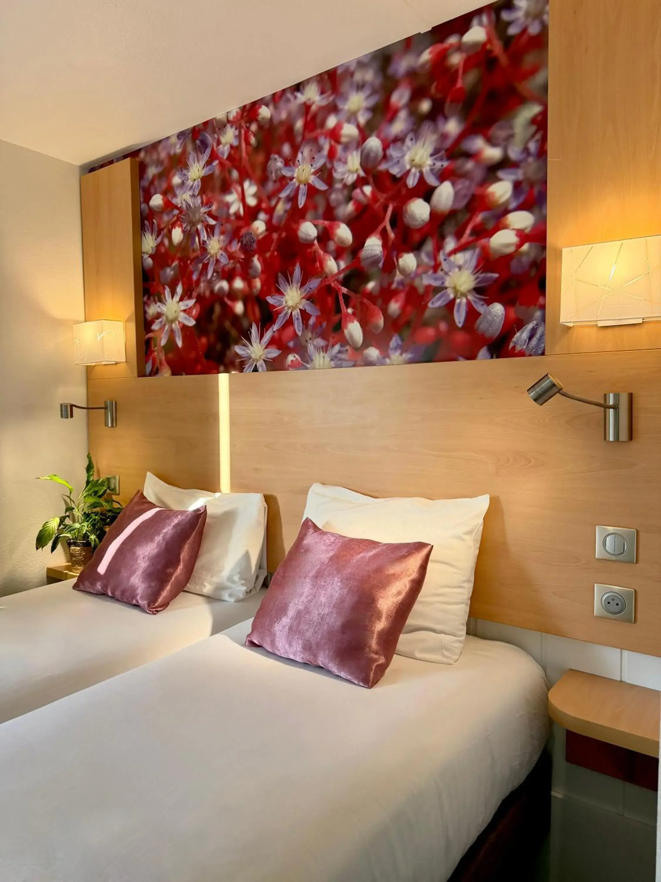 Bedroom, Bed in Fasthotel Orleans Zénith Bedroom, Bed in Fasthotel Orleans Zénith