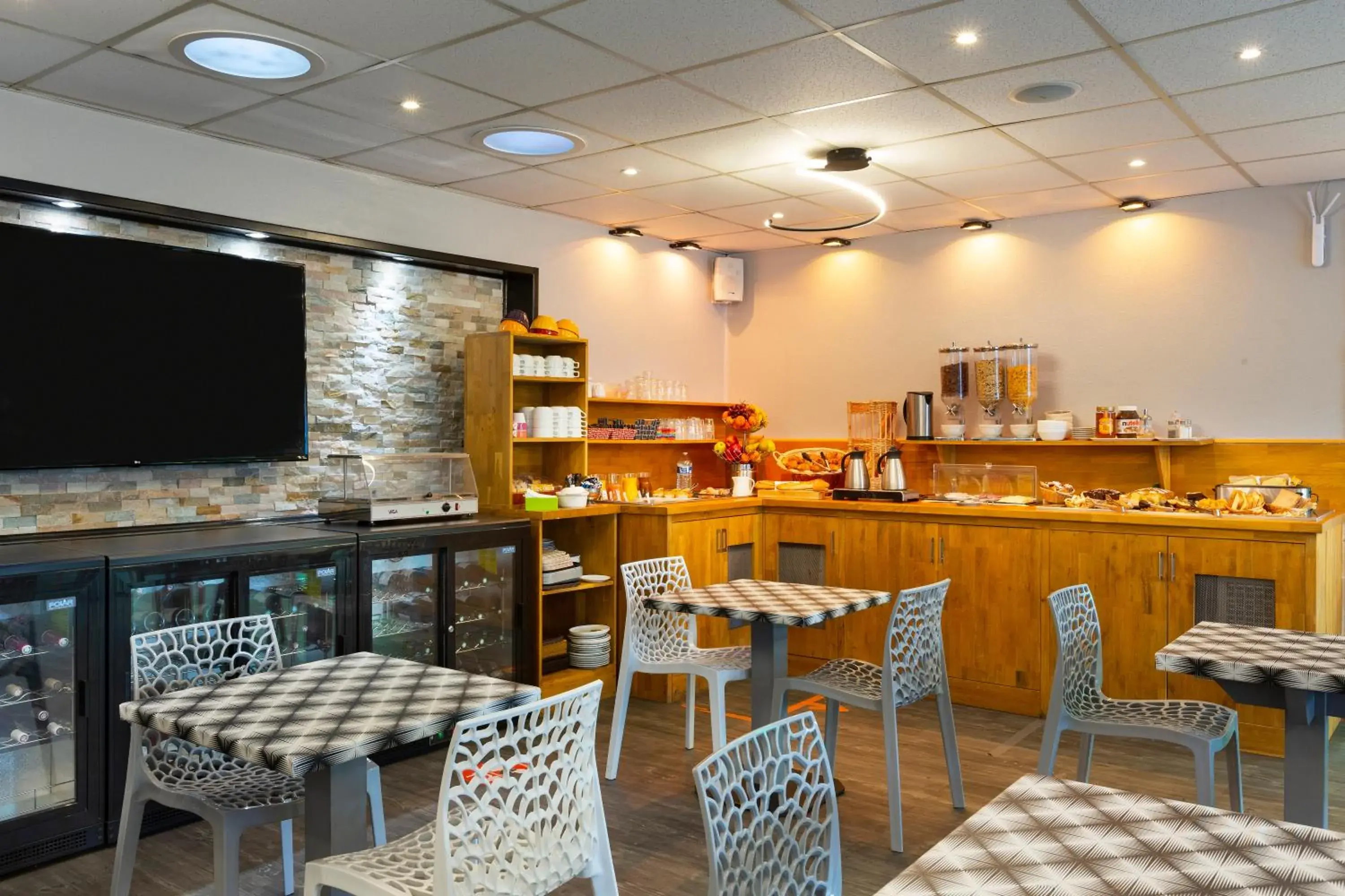 Property building in Fasthotel Orleans Zénith Property building in Fasthotel Orleans Zénith