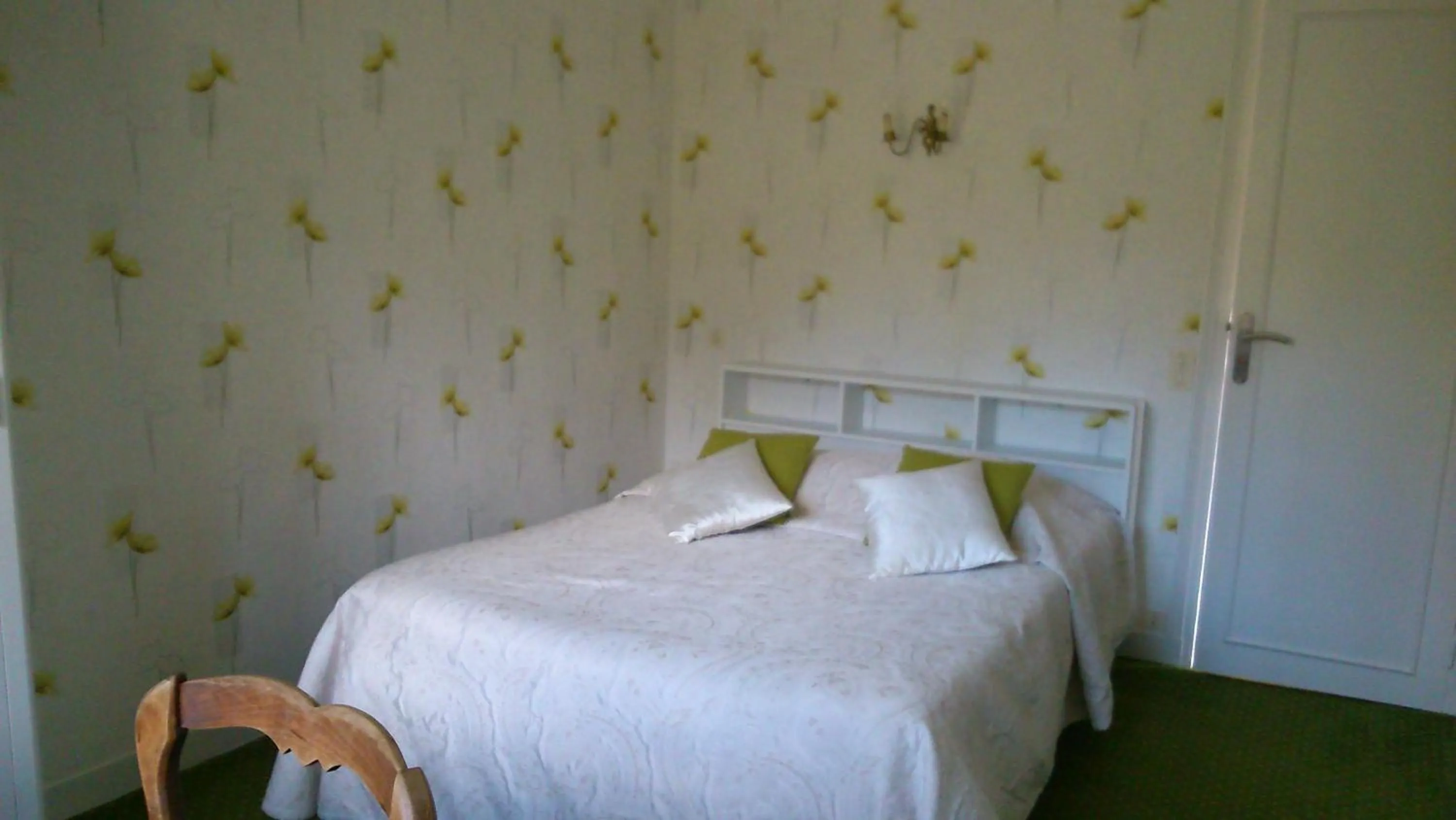 Photo of the whole room, Bed in Chambres d'Hôtes du Moulin du Vey