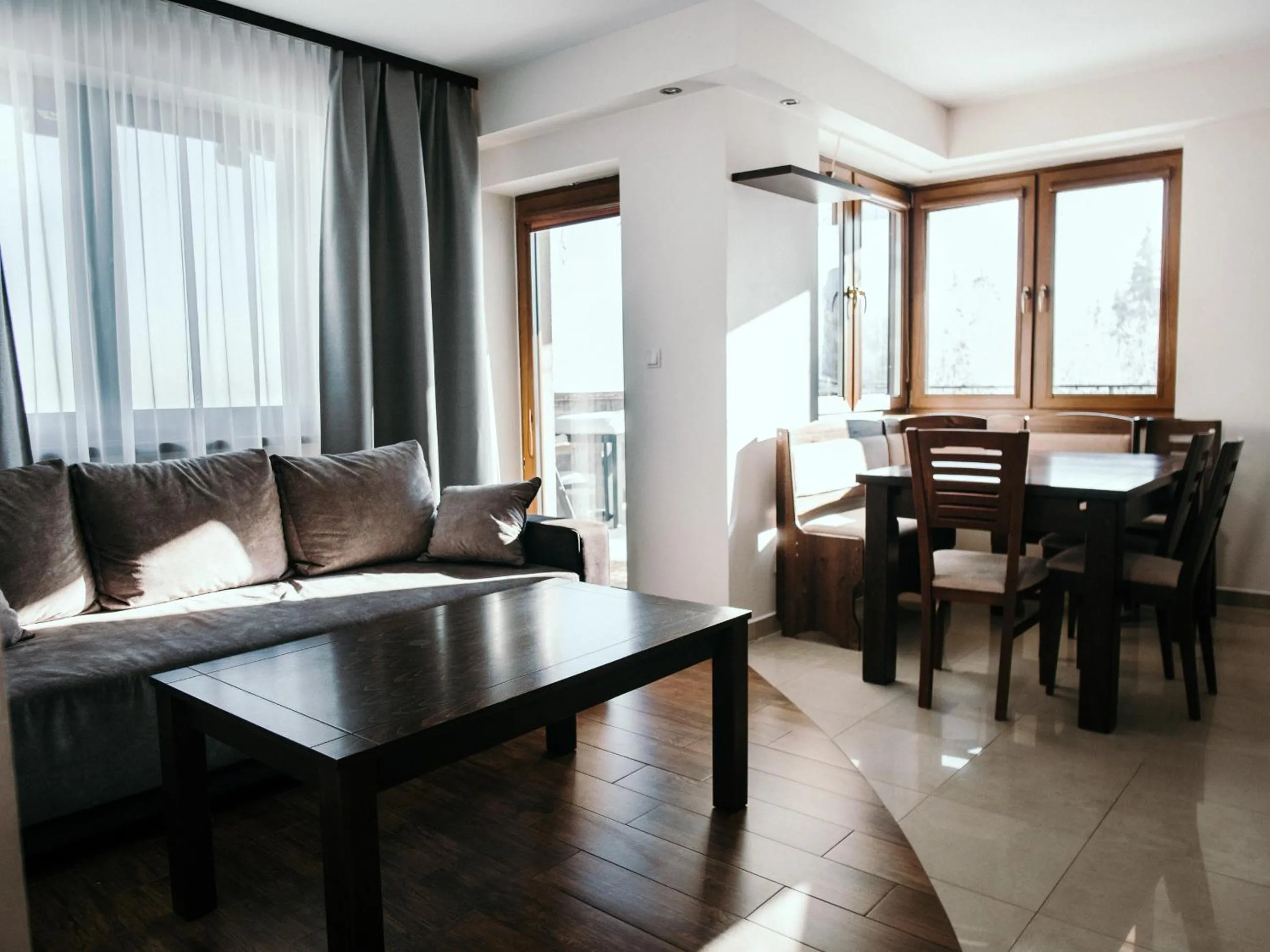 Seating area in Willa Pachówka - tam, gdzie natura spotyka się z nowoczesnością