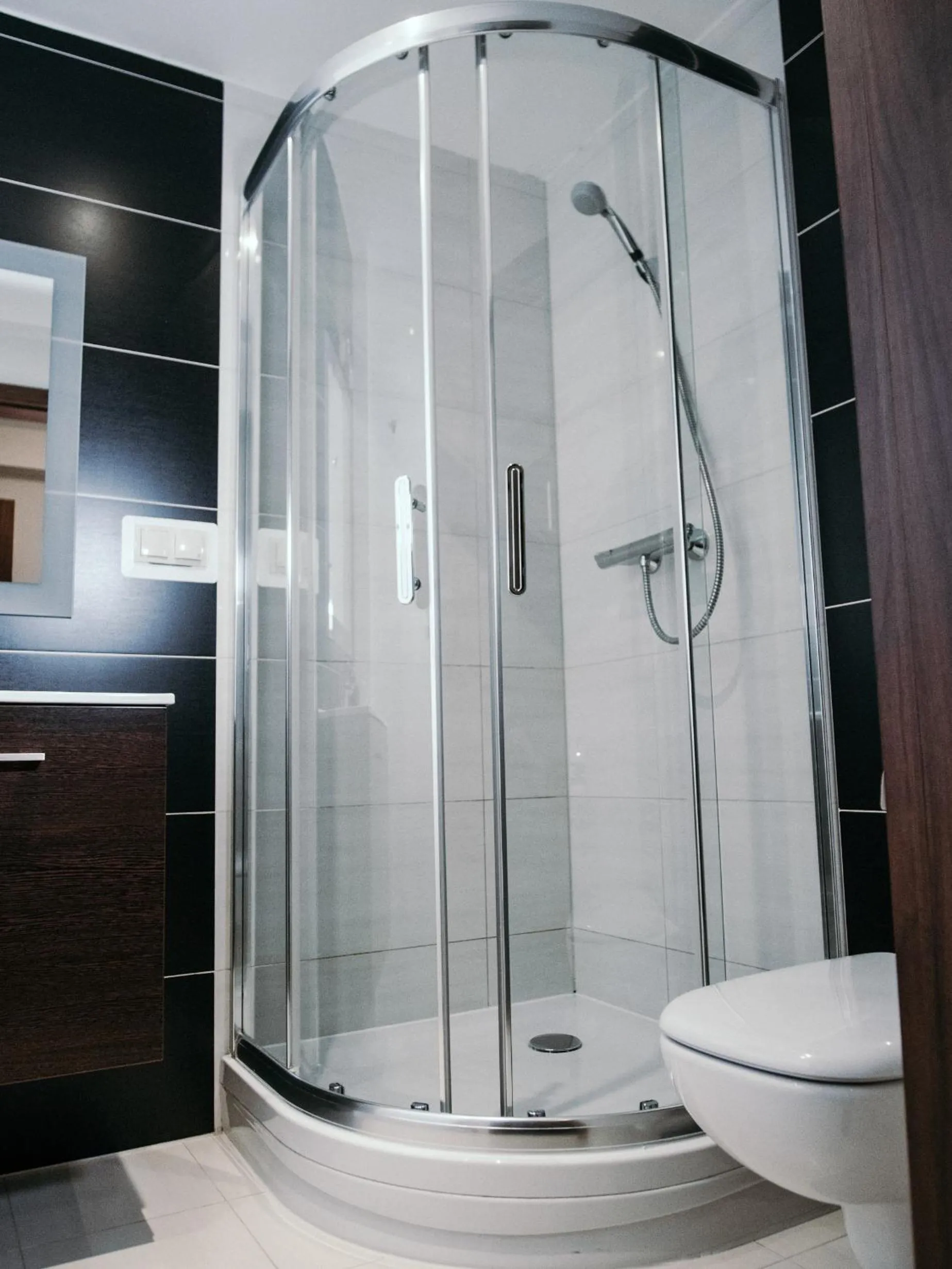 Bathroom in Willa Pachówka - tam, gdzie natura spotyka się z nowoczesnością