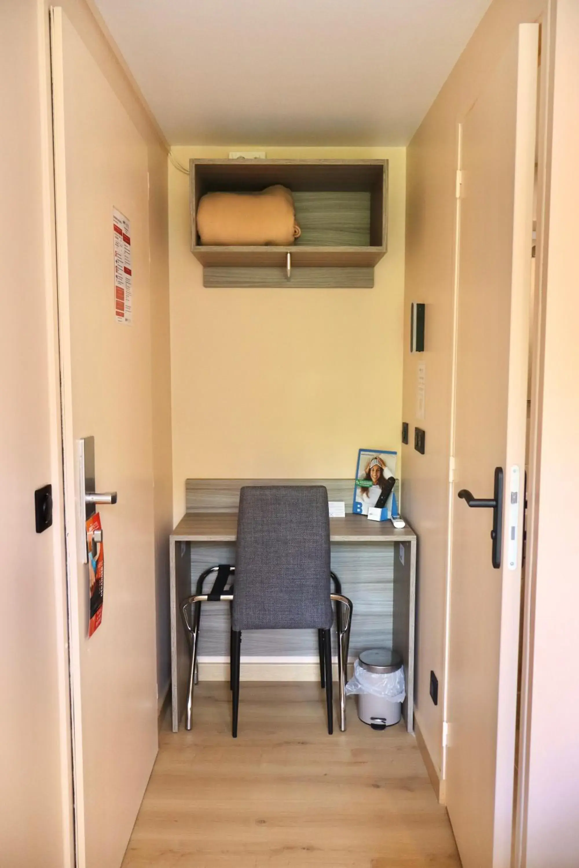 Bedroom in Brit Hotel Essentiel REIMS Taissy Bedroom in Brit Hotel Essentiel REIMS Taissy