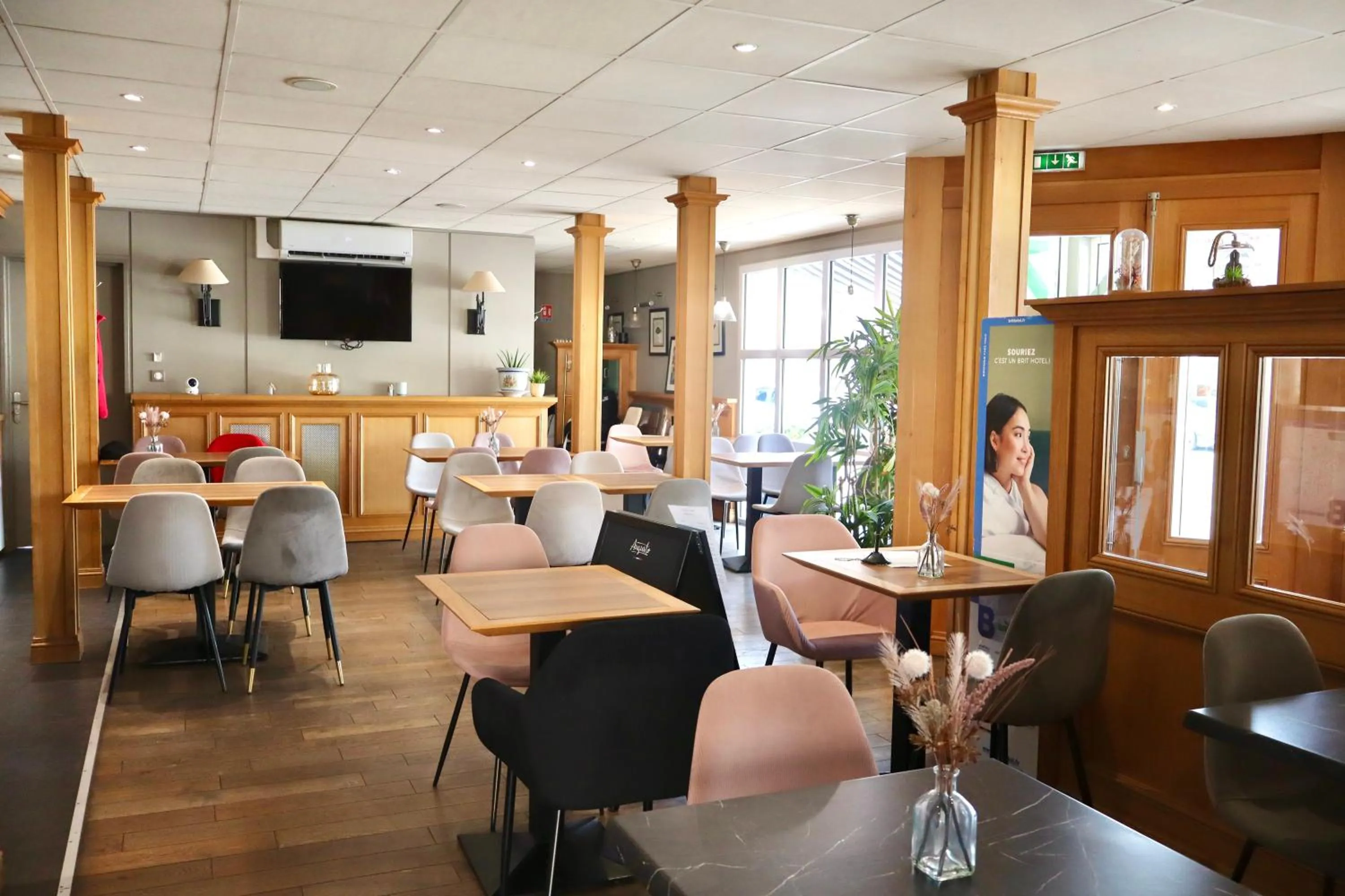 Breakfast in Brit Hotel Essentiel REIMS Taissy