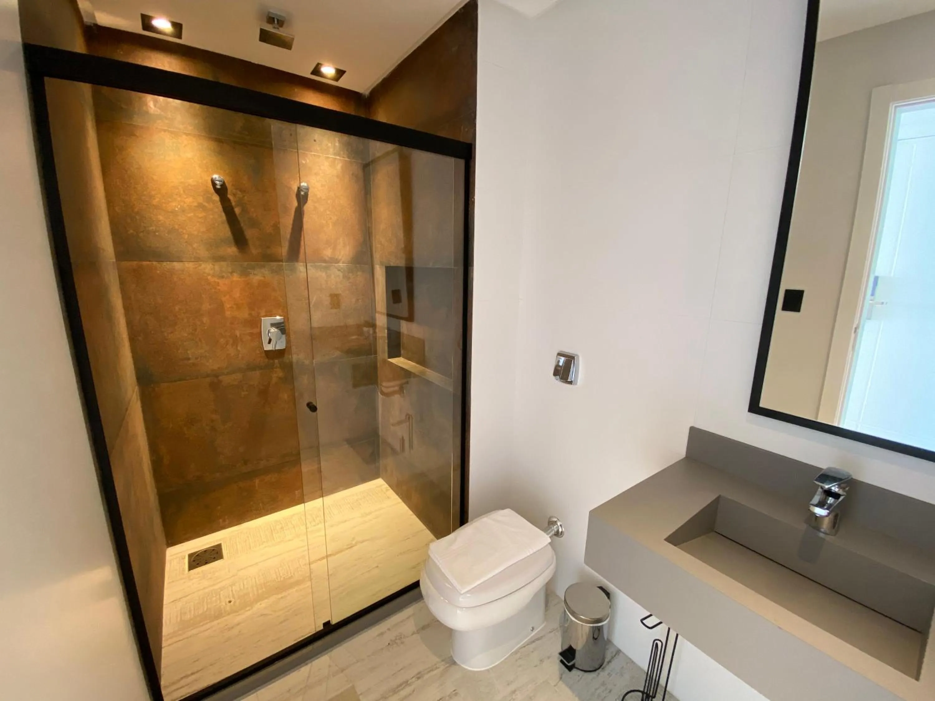 Bathroom in BALUARTE POUSADA