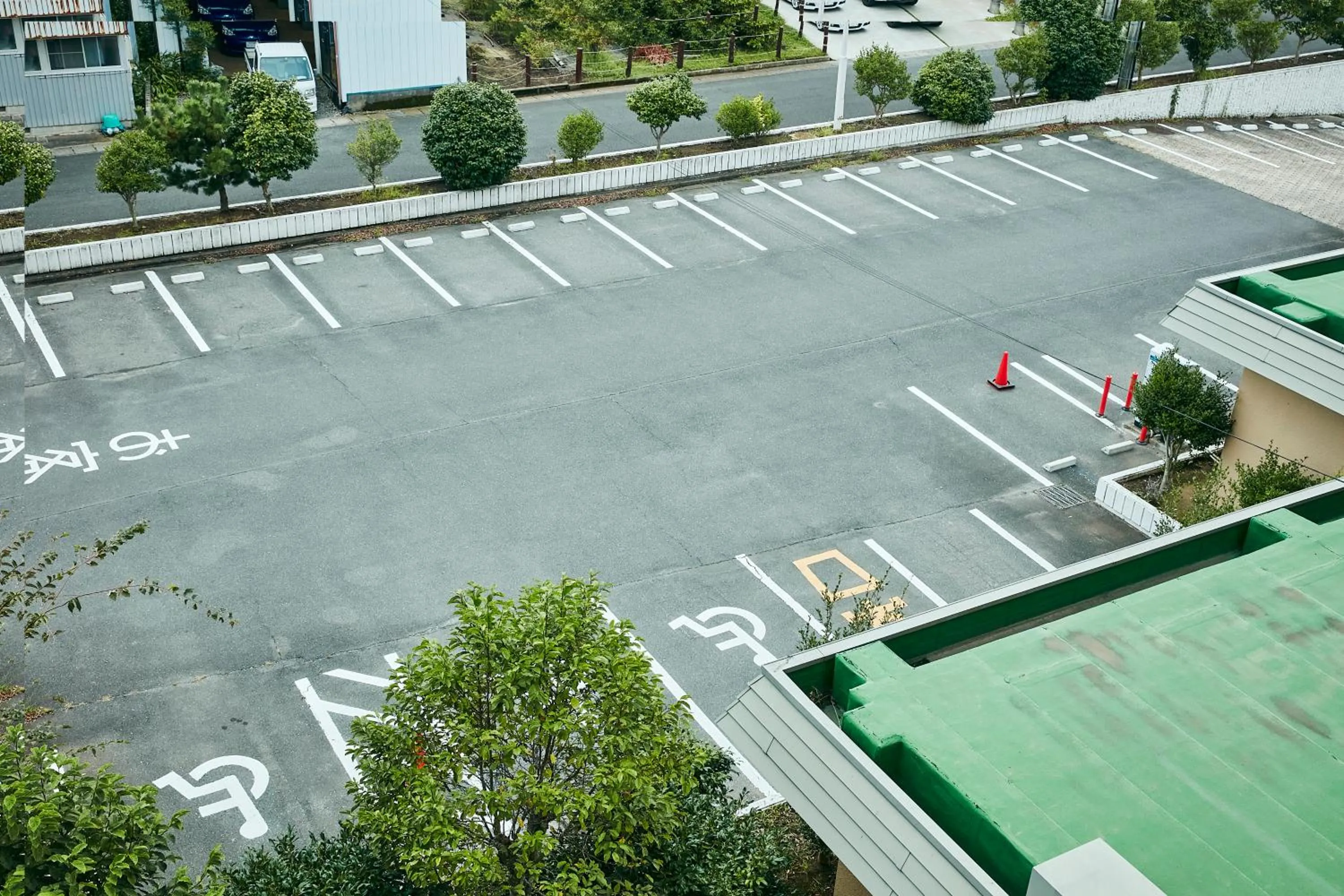 Parking in KAMENOI HOTEL Oarai