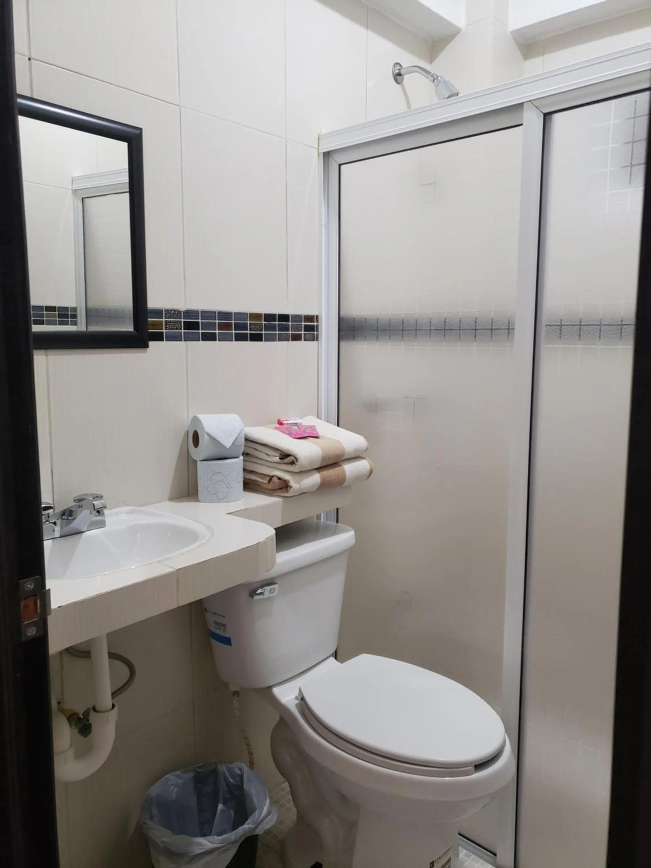 Bathroom in A una calle del ado 5ta avenida