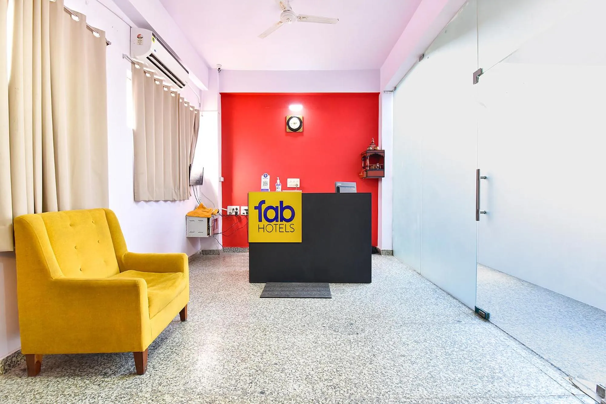 Lobby or reception in FabHotel Rushank Palace