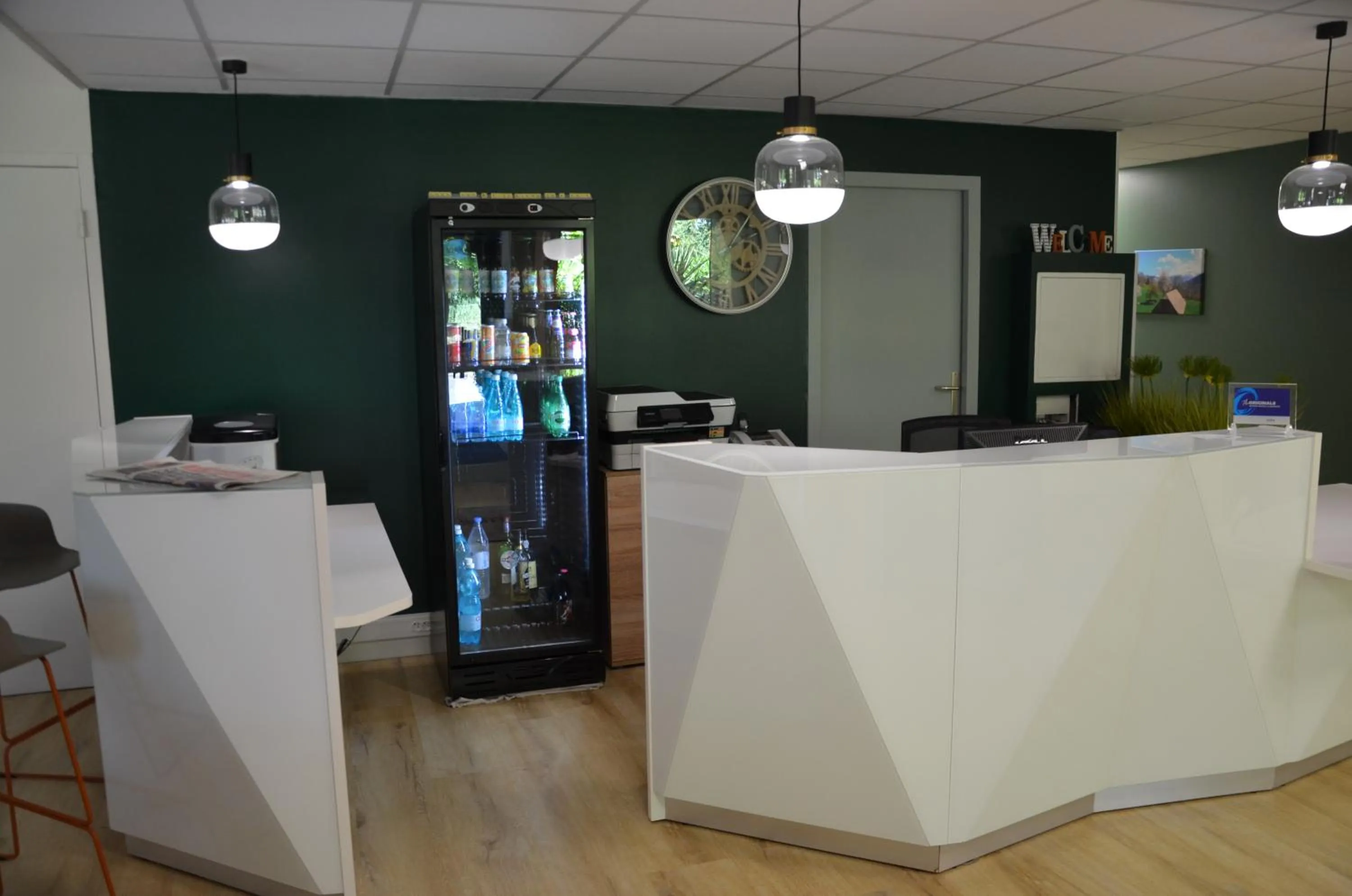 Lobby or reception in The Originals City, Hôtel Amys, Tarbes Sud