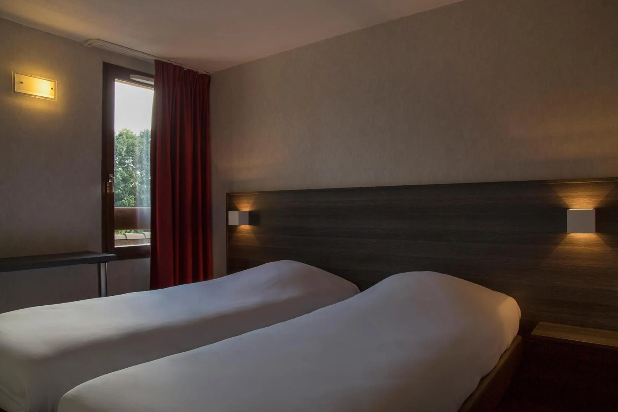 Bed in The Originals City, Hôtel Amys, Tarbes Sud