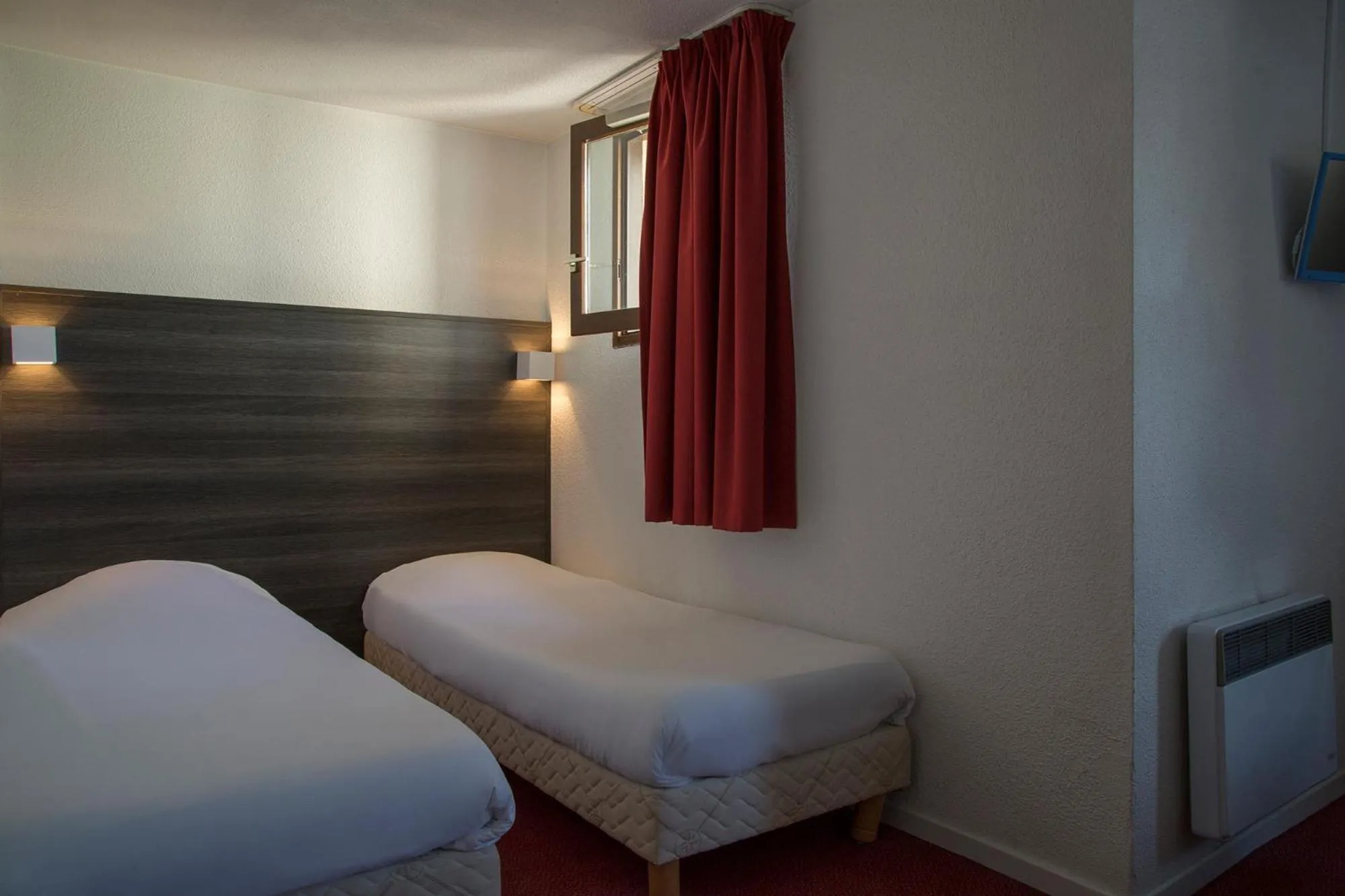 Bed in The Originals City, Hôtel Amys, Tarbes Sud