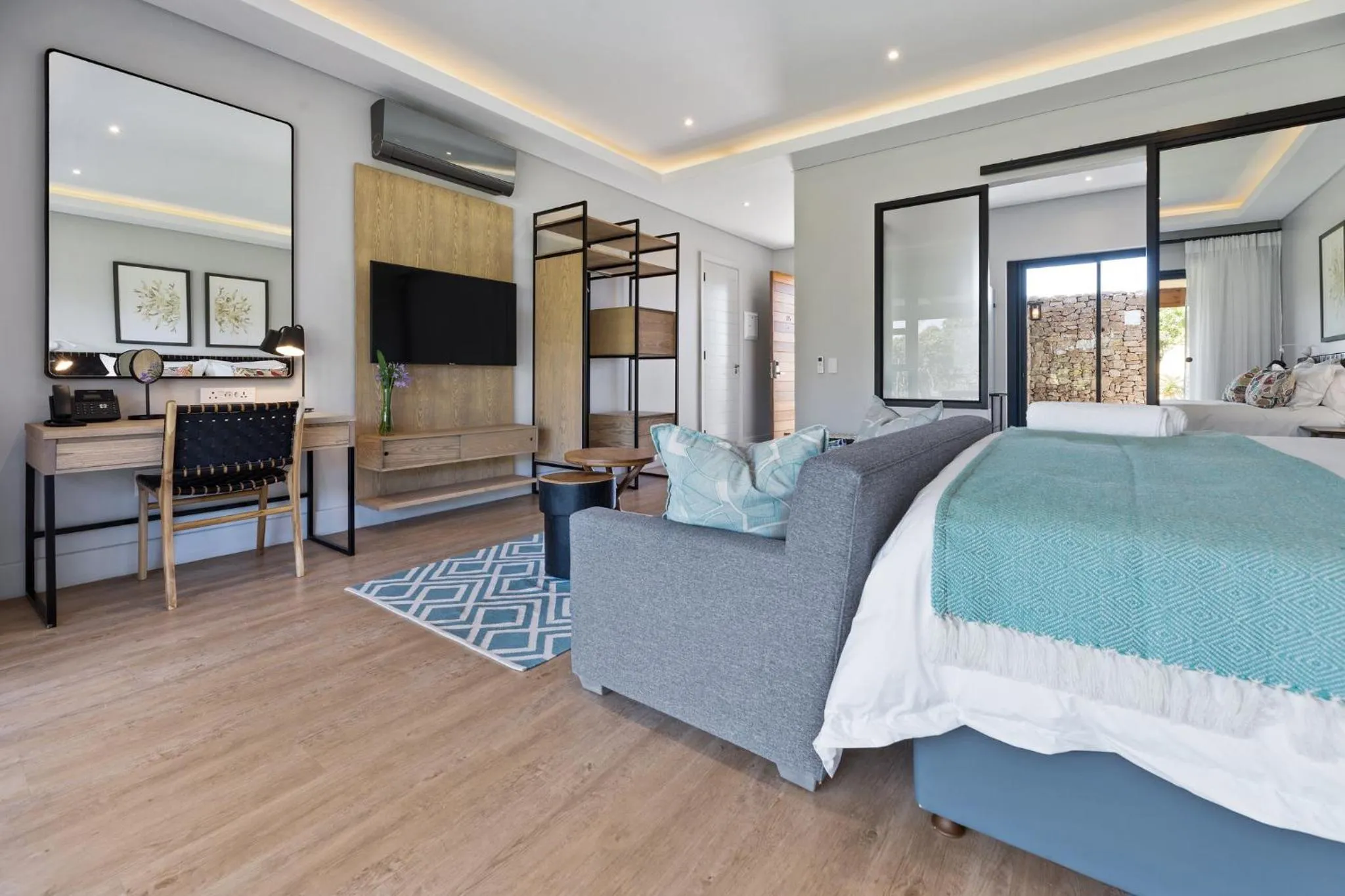 Bed in Hotel Olivewood