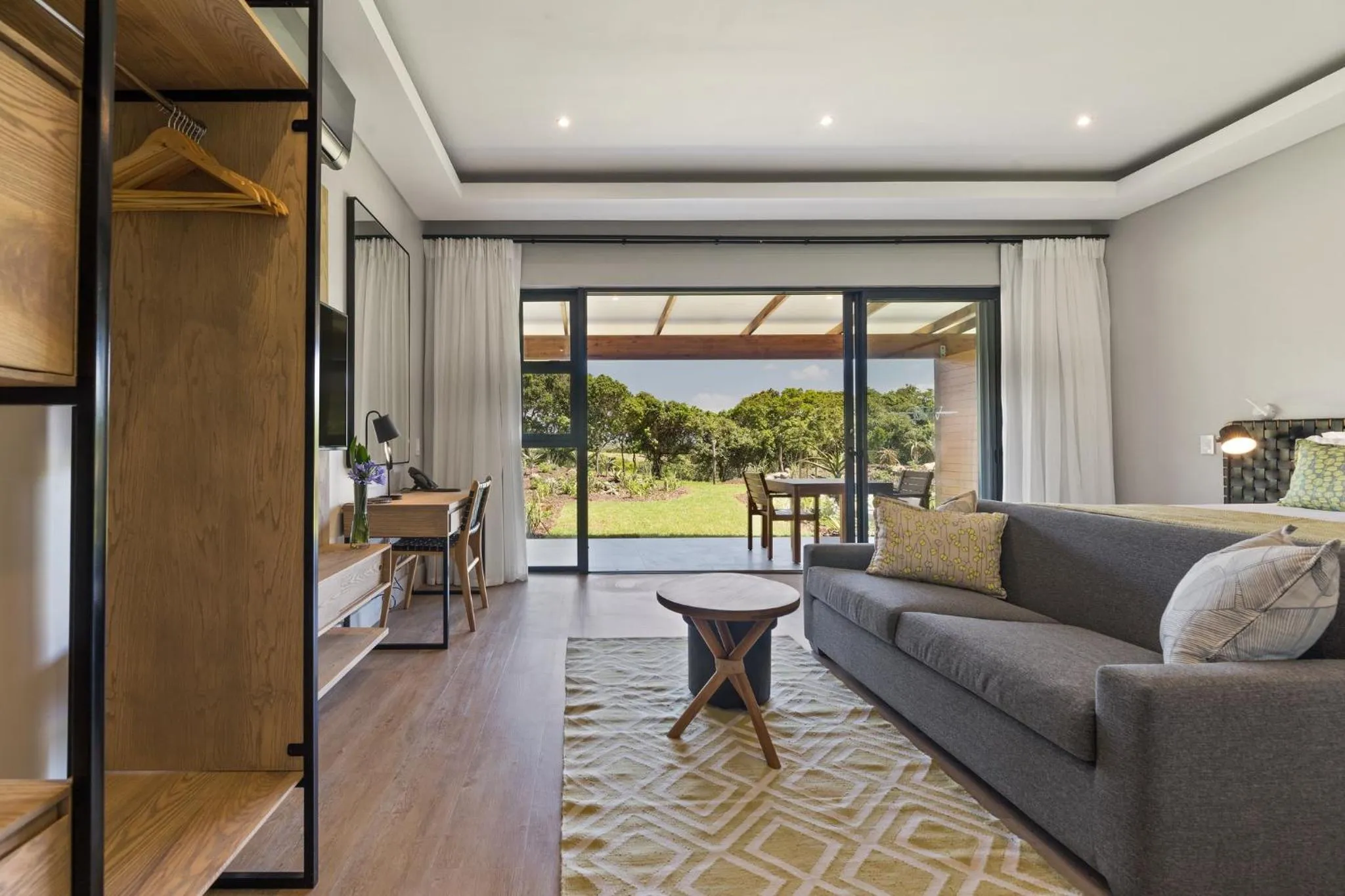 Garden in Hotel Olivewood