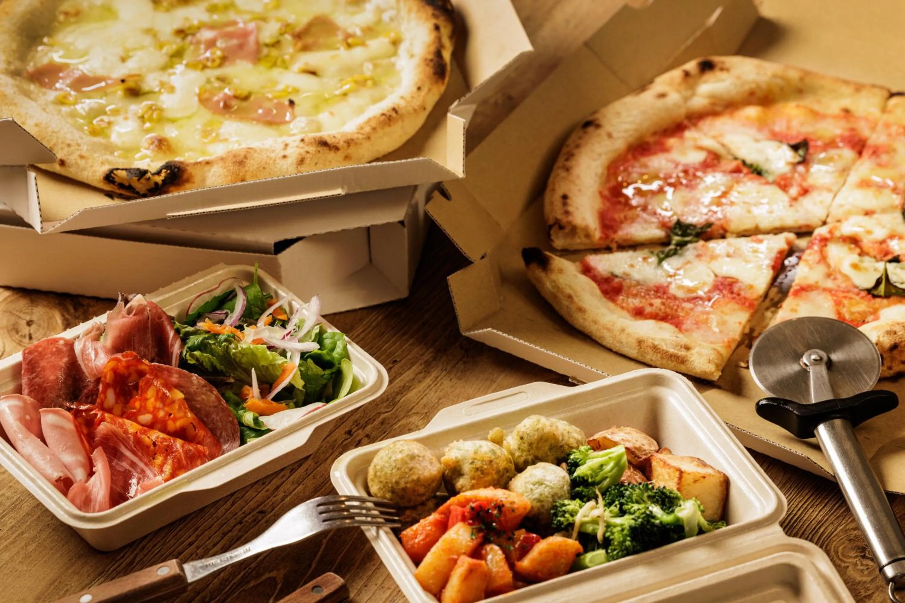 Food and drinks in BEB5 Tsuchiura by Hoshino Resorts