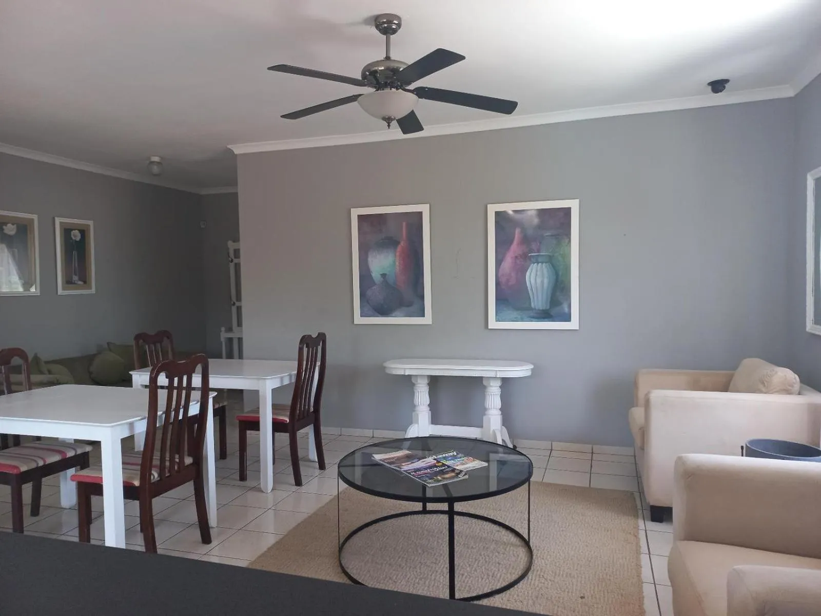 Dining area in Bougainvillea BNB