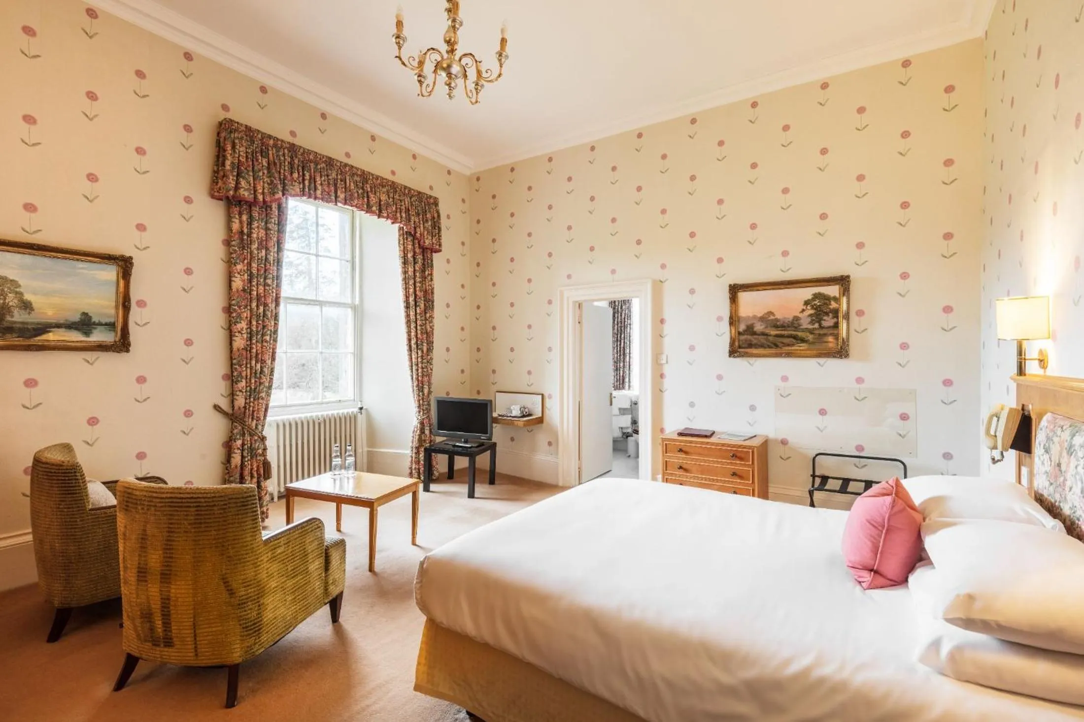 Bedroom, Bed in Cally Palace Hotel & Golf Course