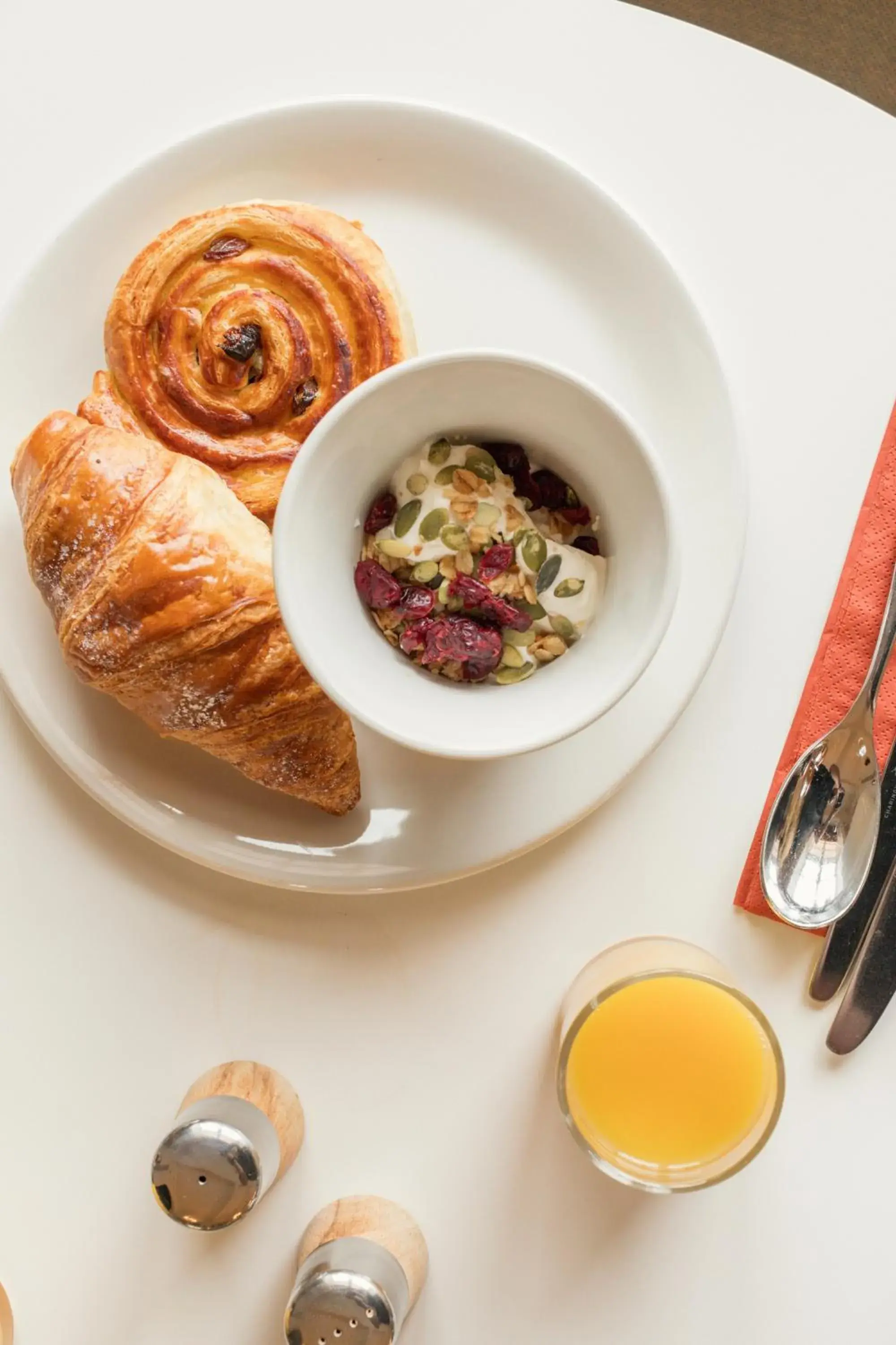 Restaurant/places to eat in Peebles Hydro Restaurant/places to eat in Peebles Hydro