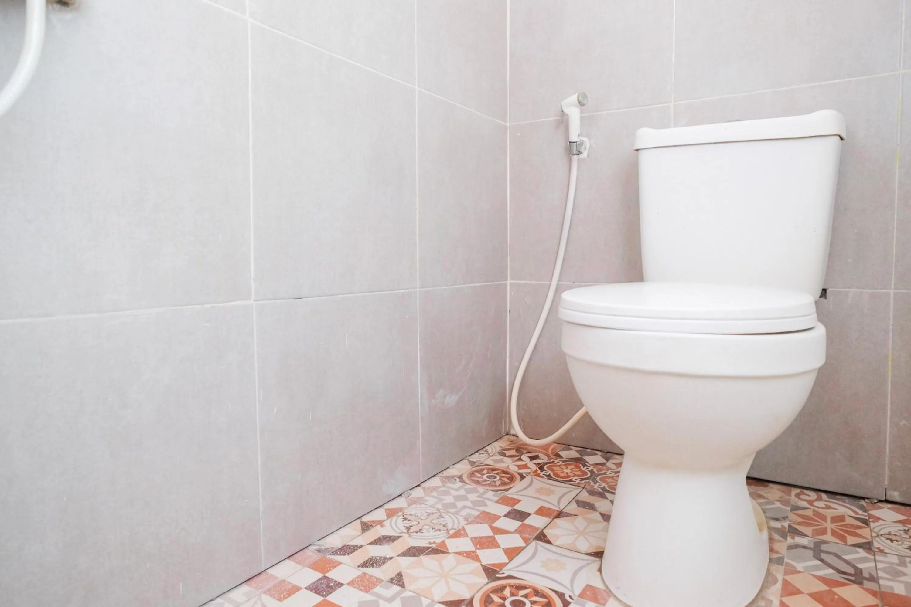 Bathroom in RedDoorz near Lotte Mart Maguwoharjo Yogyakarta