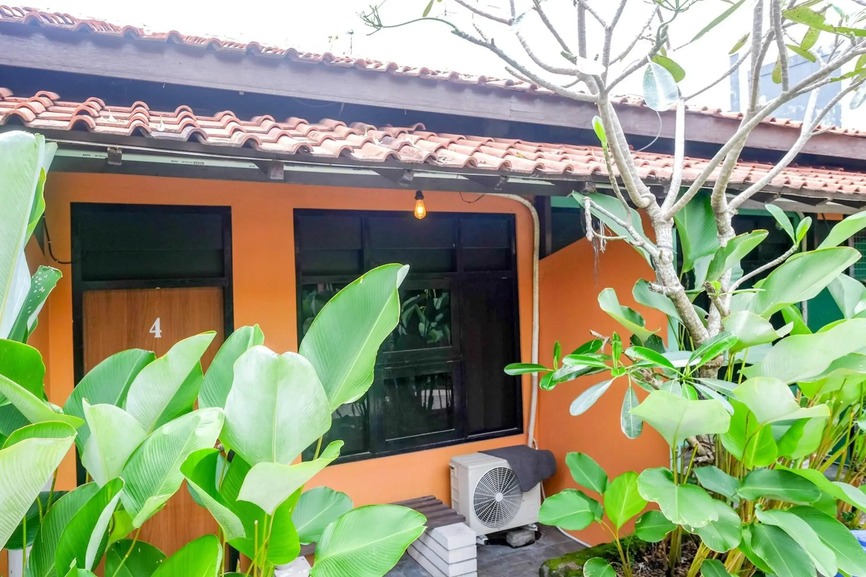 RedDoorz near Lotte Mart Maguwoharjo Yogyakarta RedDoorz near Lotte Mart Maguwoharjo Yogyakarta