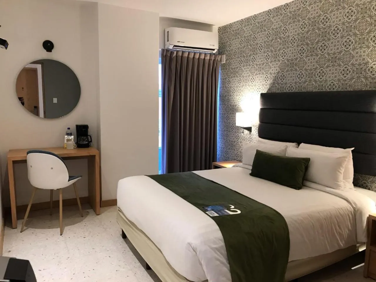 Bed in Hotel Ros Gaud