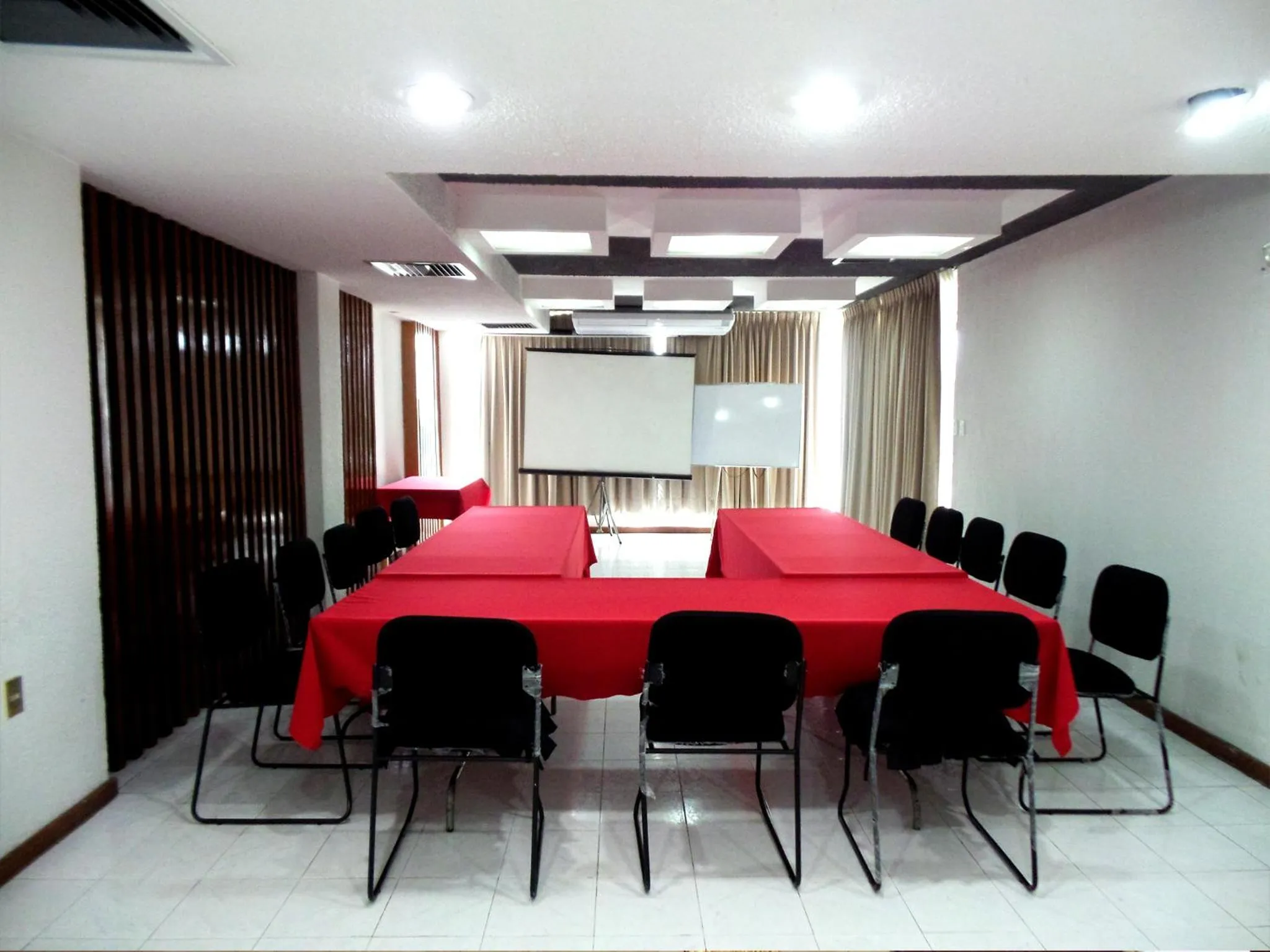 Lounge or bar in Hotel Ros Gaud