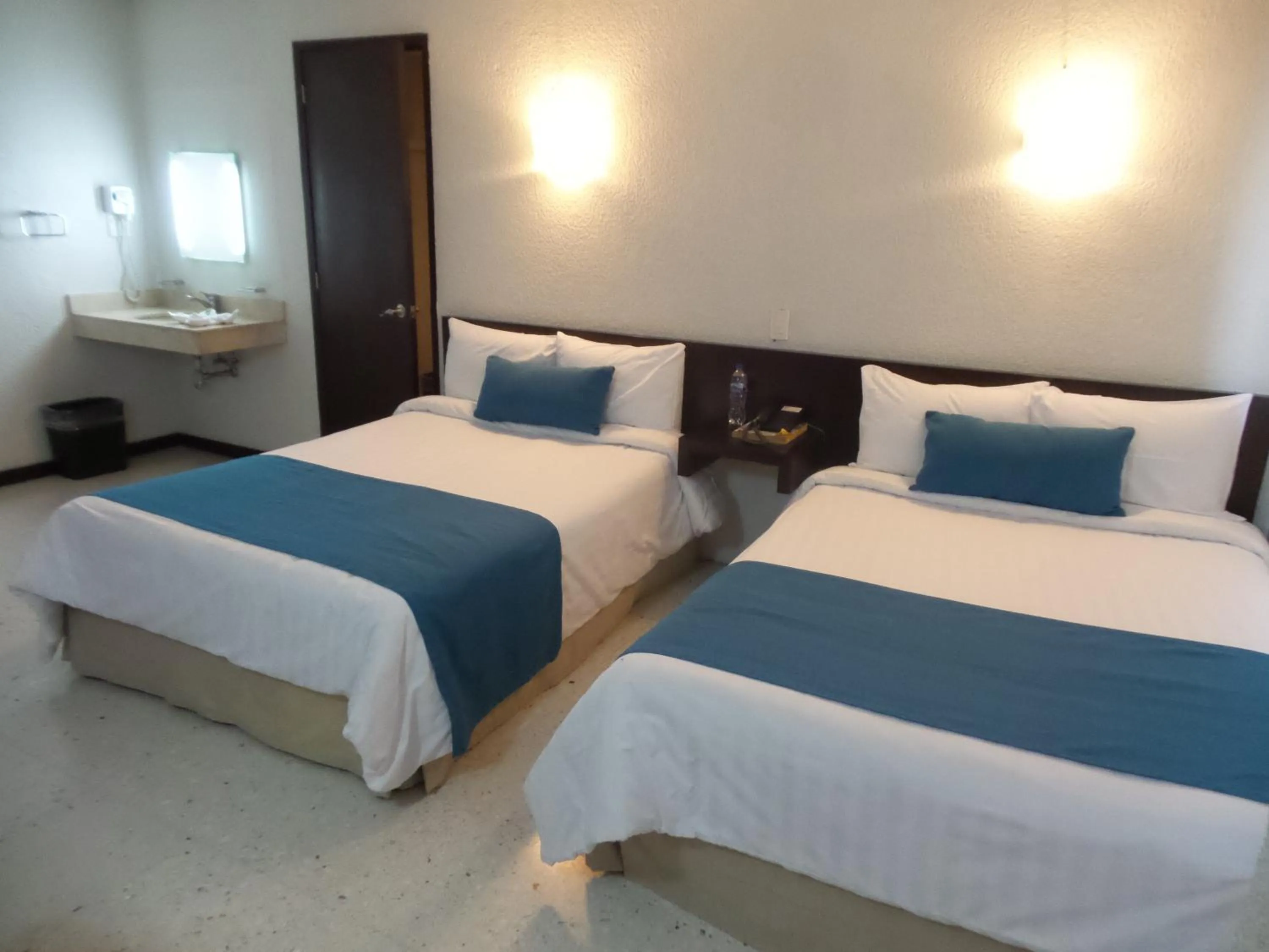 Bed in Hotel Ros Gaud