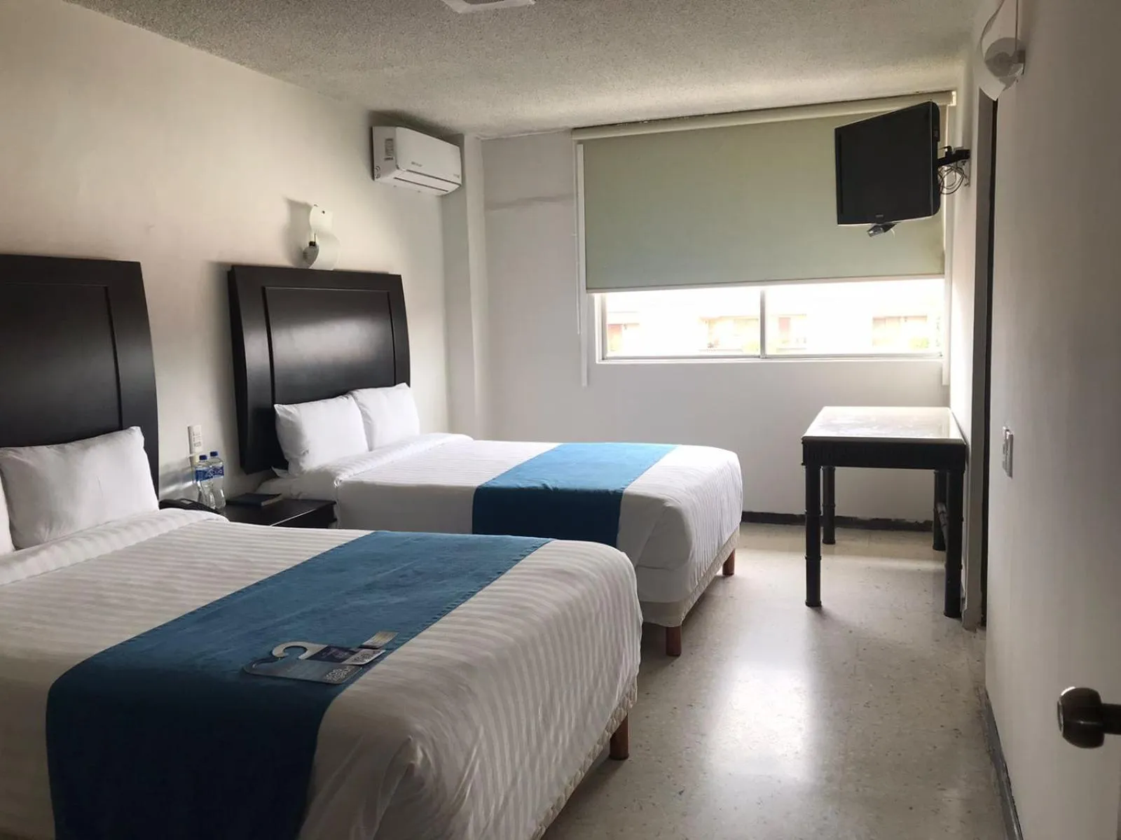 Bed in Hotel Ros Gaud