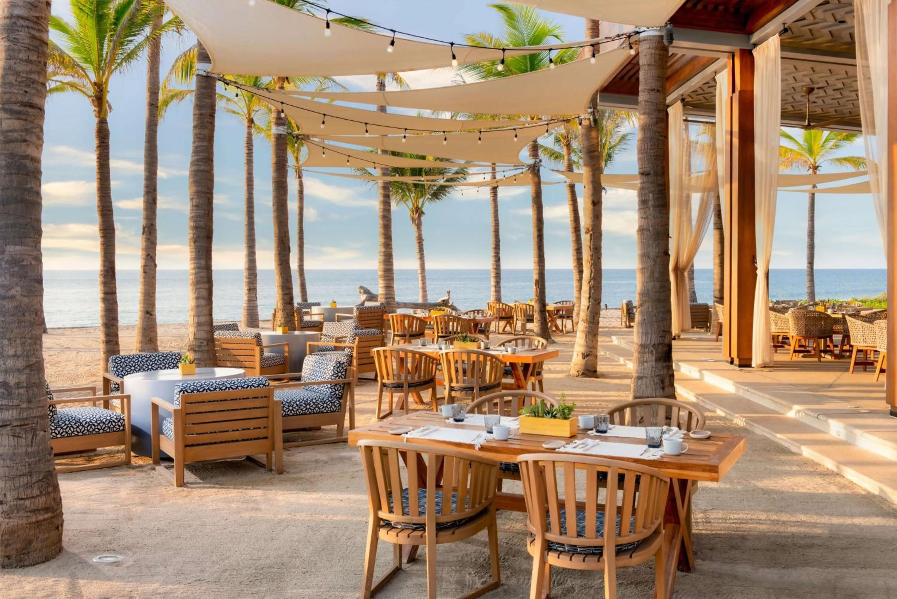 Restaurant/places to eat in Conrad Punta de Mita
